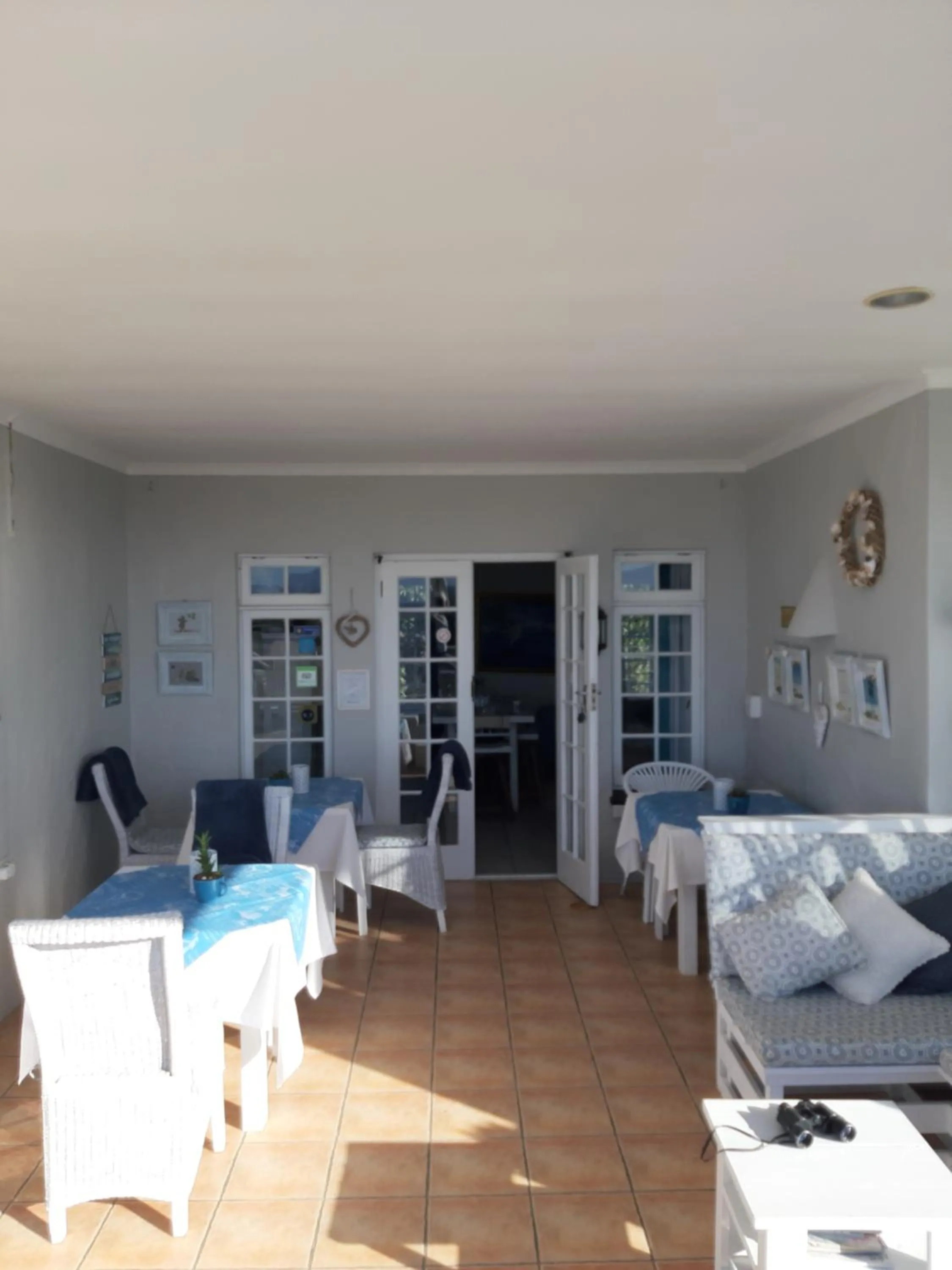 Seating area in Franmarel