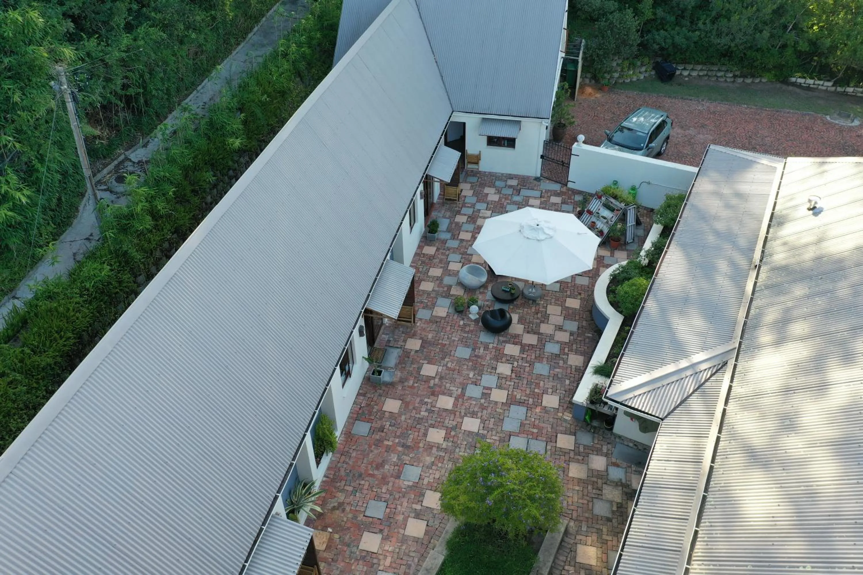 BWHALE guest house B&B