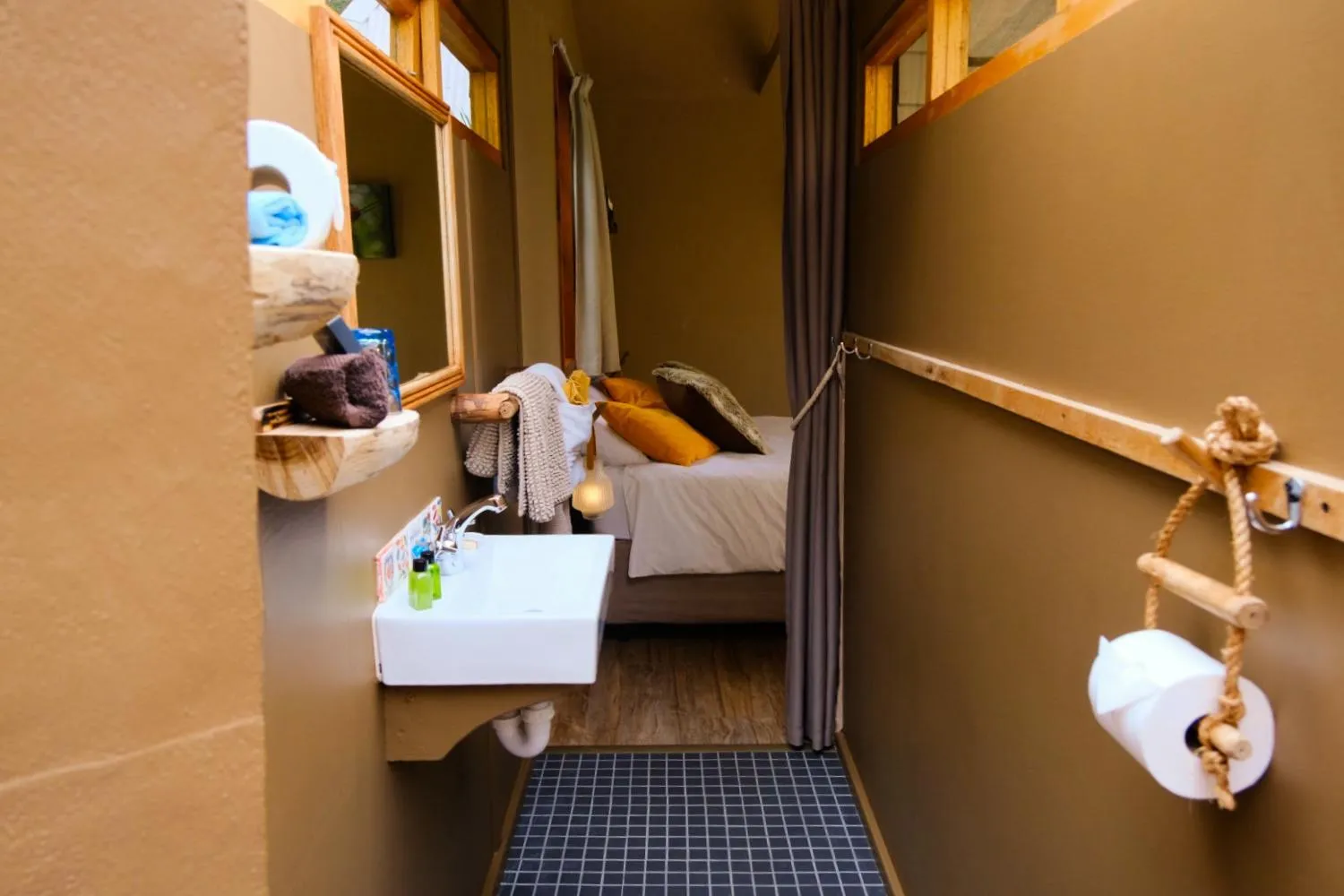 BWHALE guest house B&B