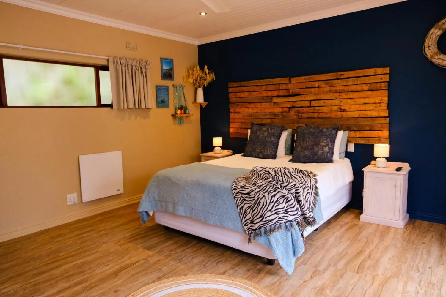 Bed in BWHALE guest house B&B