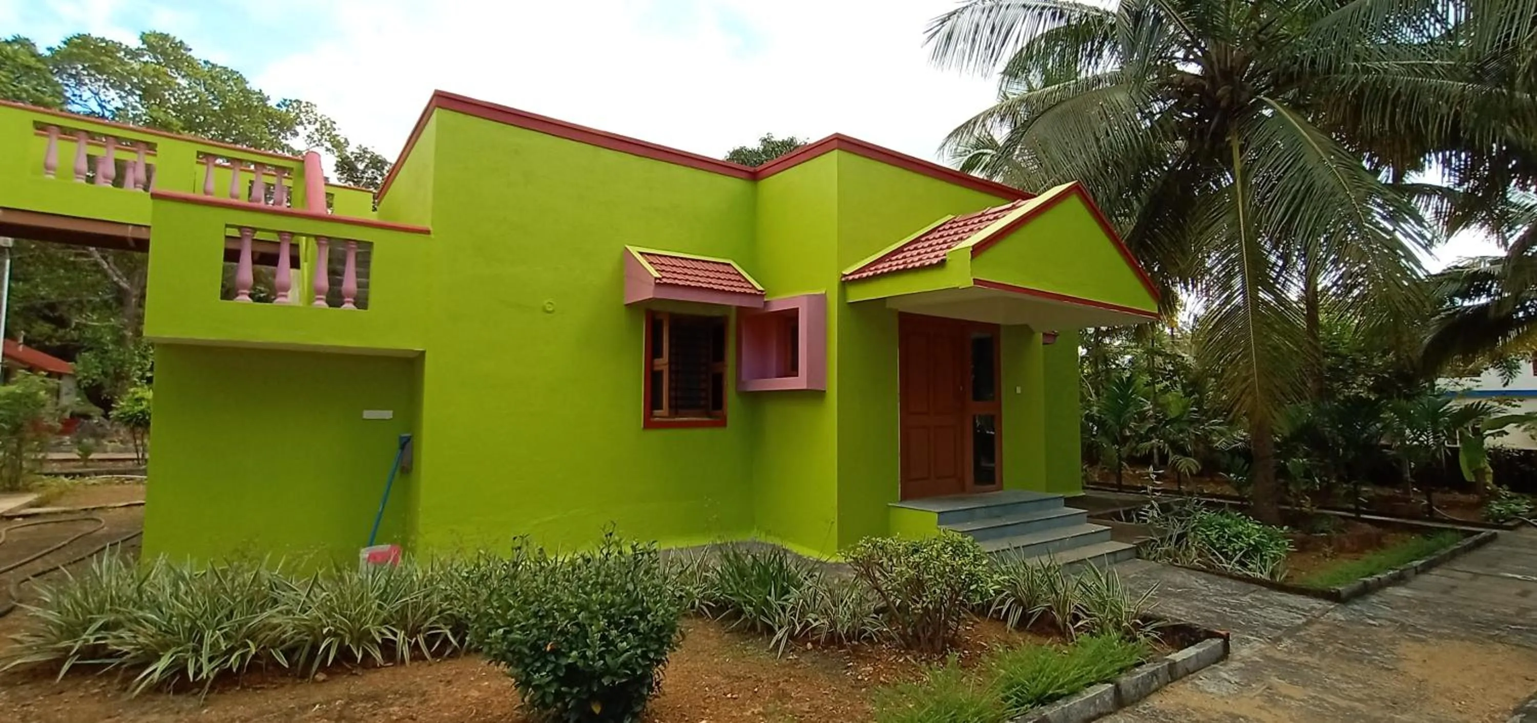 Property building in Sunny's Serenity Resort