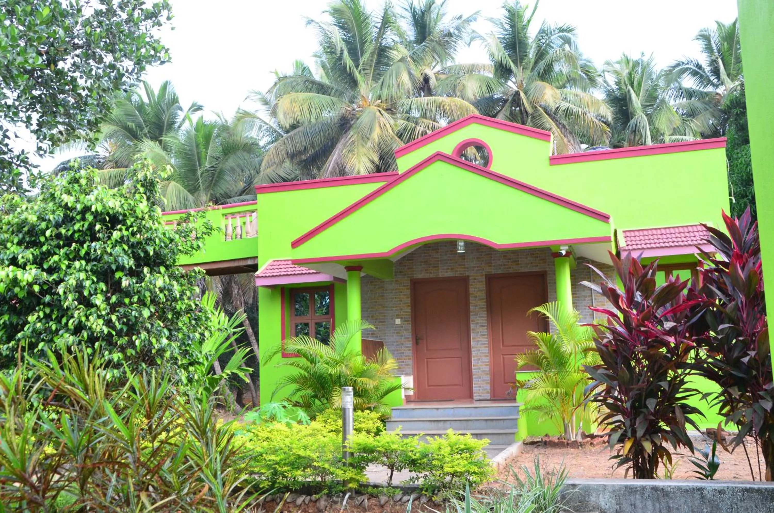 Property building in Sunny's Serenity Resort