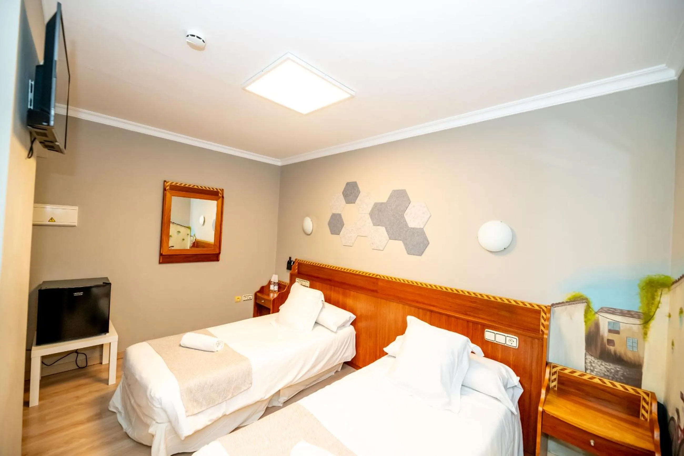 Decorative detail, Bed in Hotel Monasterio Granada - Adults Only