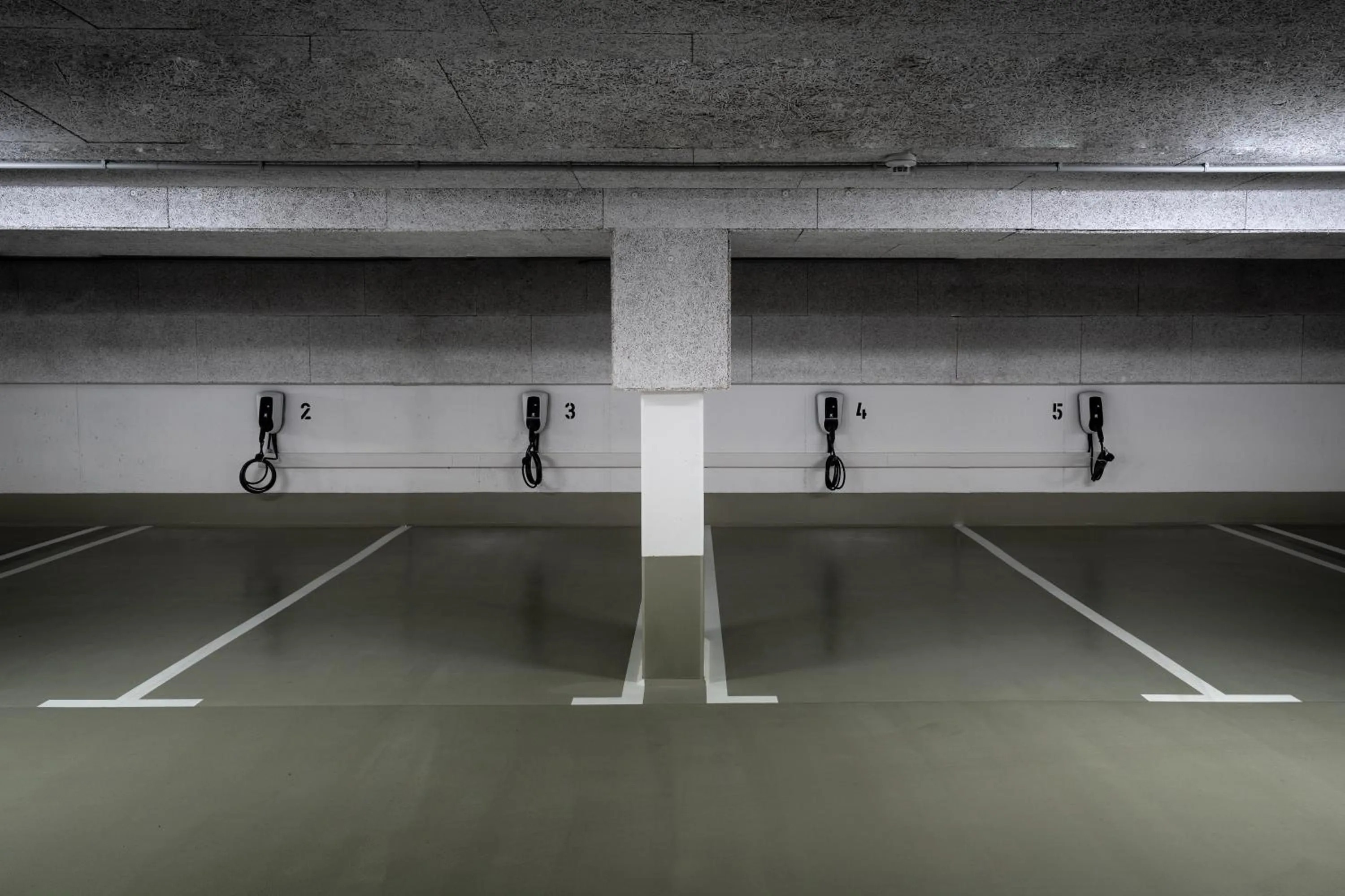 Parking in LOGINN Hotel Stuttgart Zuffenhausen