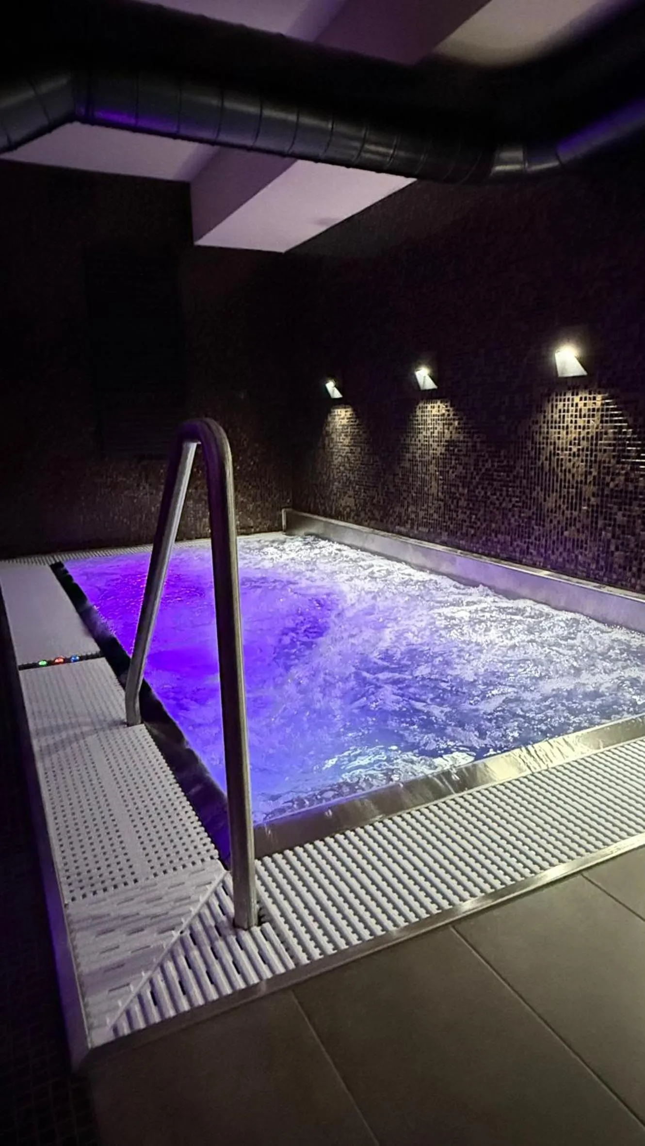 Hot Tub in LH Parkhotel Hluboka Nad Vltavou Congress & Wellness