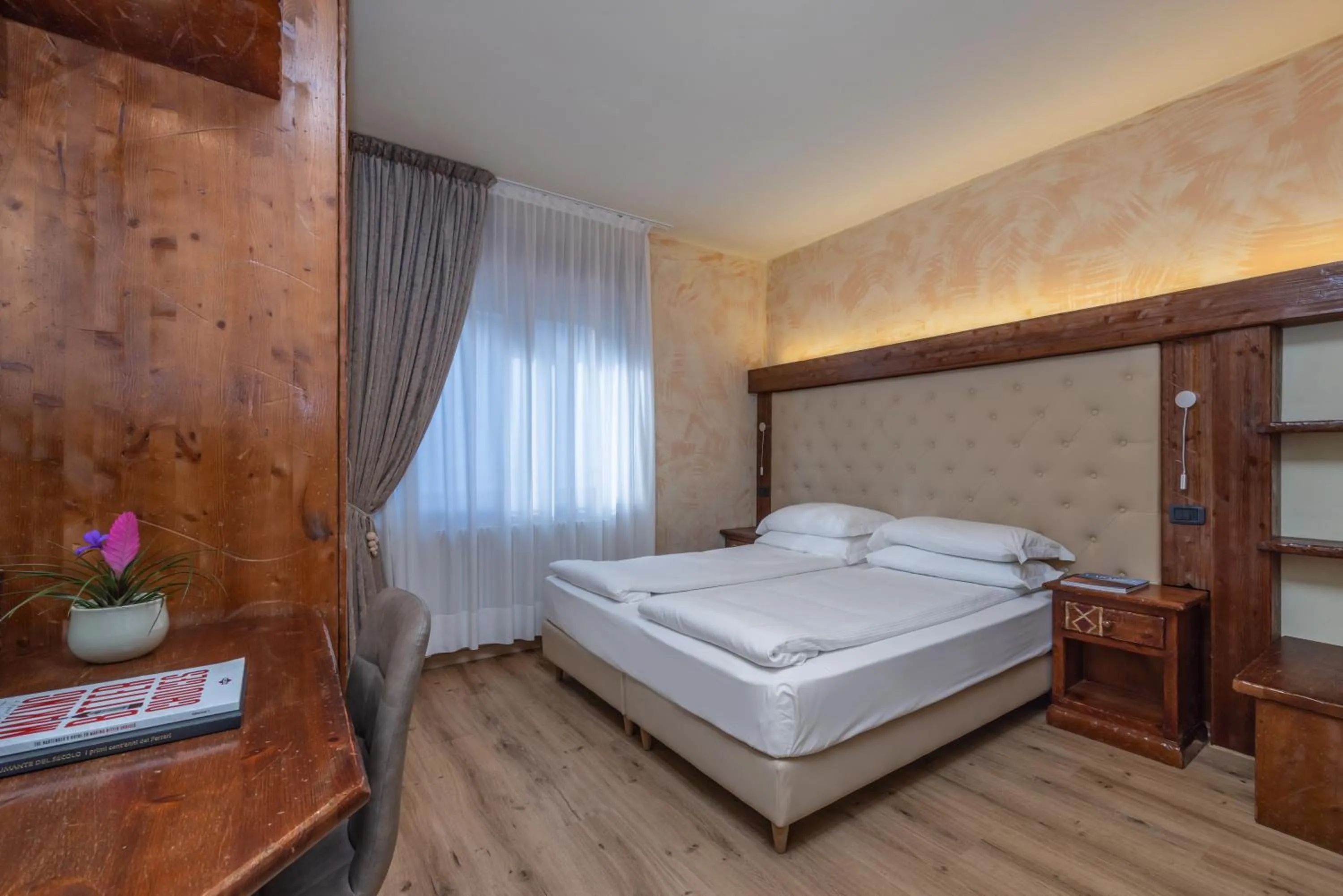 Bedroom, Bed in Garden Wellness Hotel S