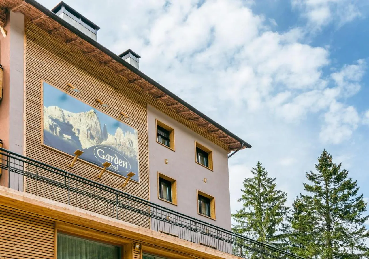 Property building in Garden Wellness Hotel S