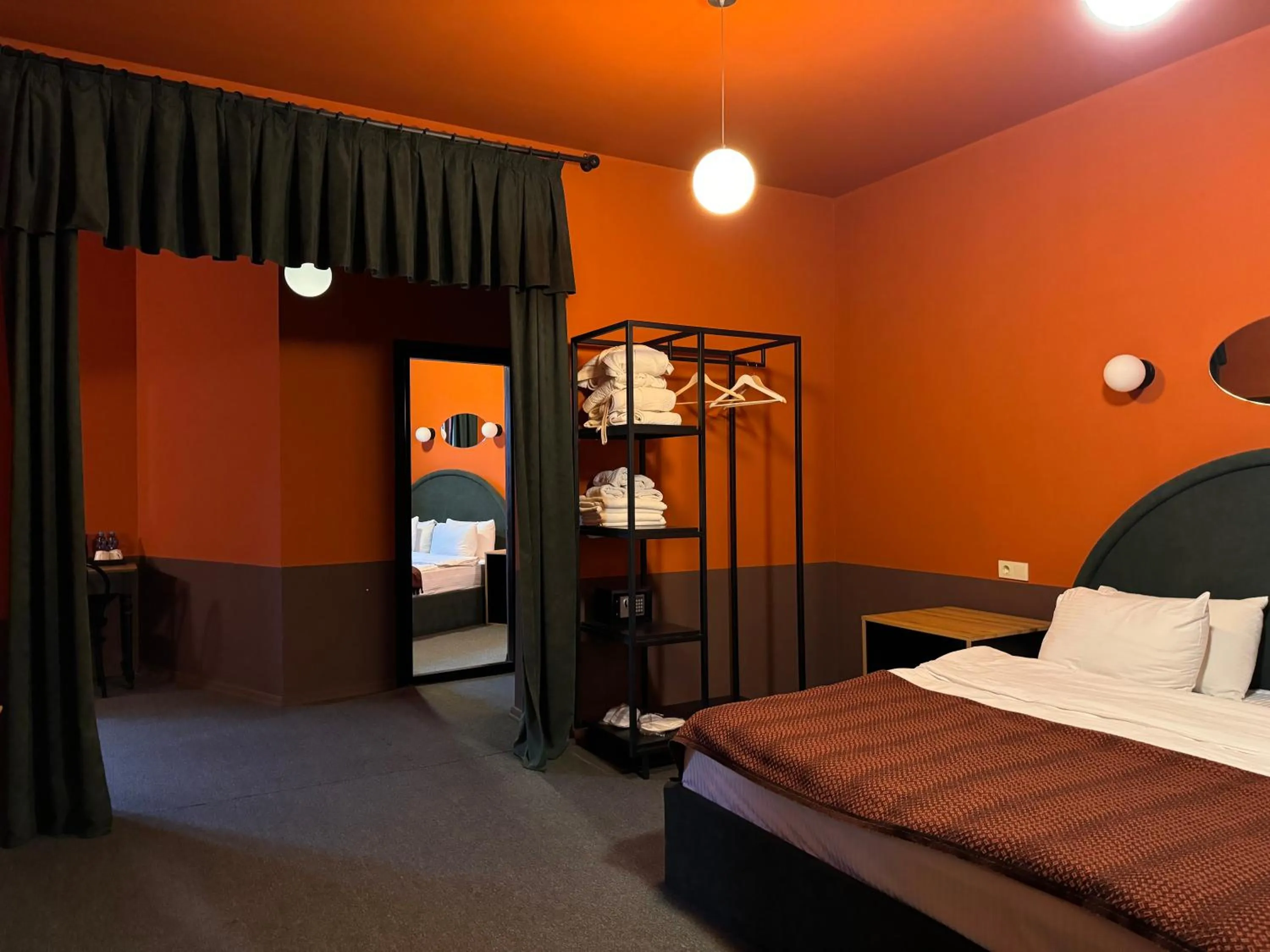 Photo of the whole room, Bed in Hotel Memoire Kutaisi