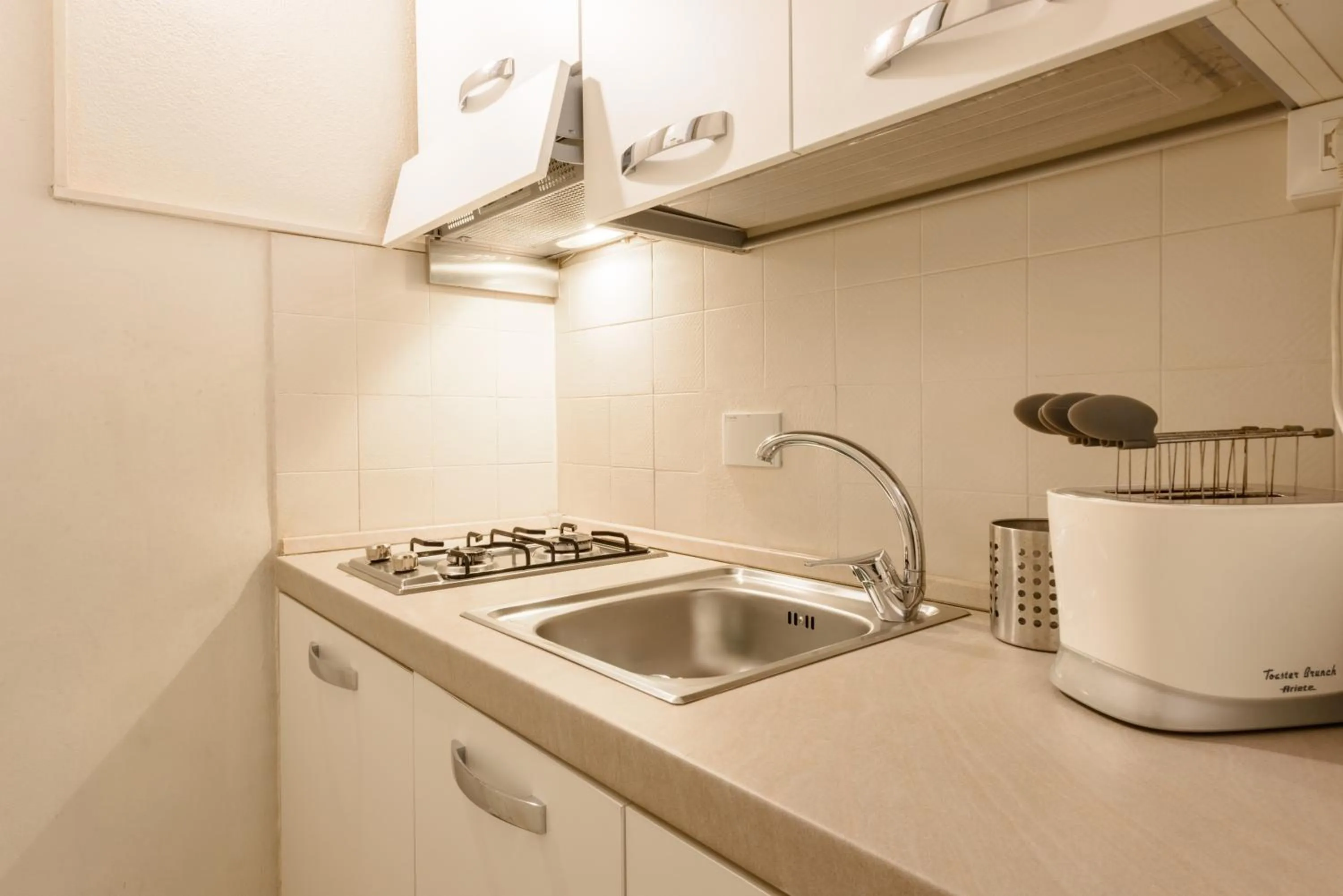Kitchen or kitchenette in Orsanmichele View by Mmega