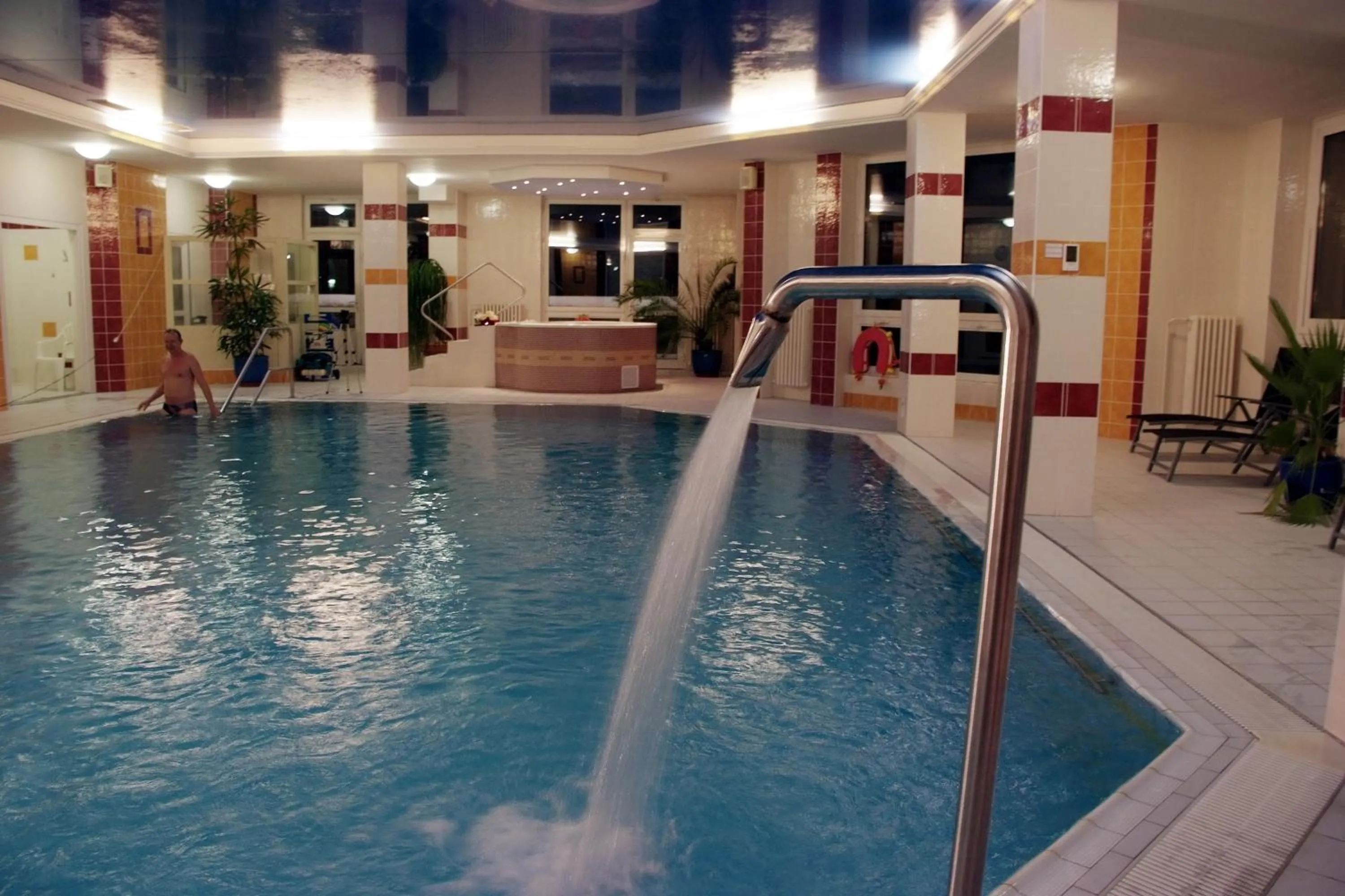 Swimming pool in Royal Marianske Lazne