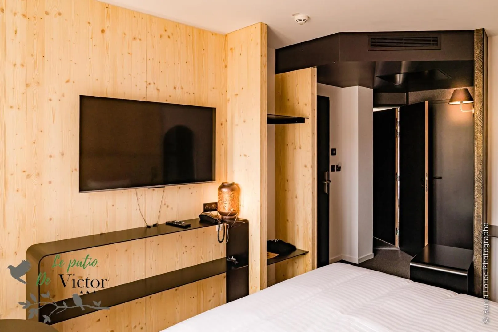 Bed in Hôtel Le Patio de Victor, Lorient