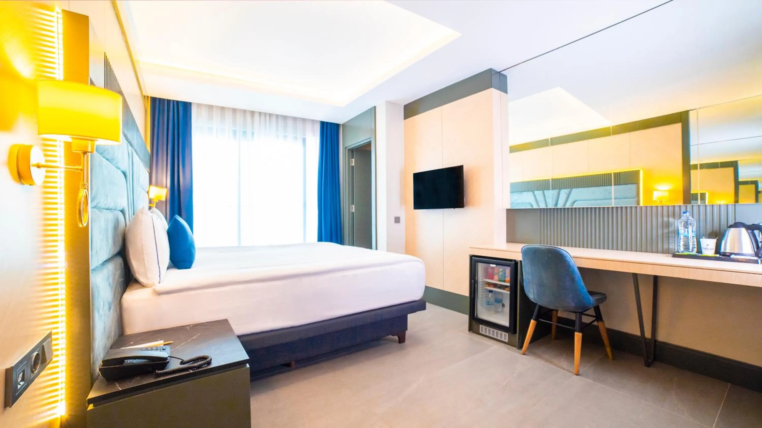 Bedroom, Bed in Türkay Hotel