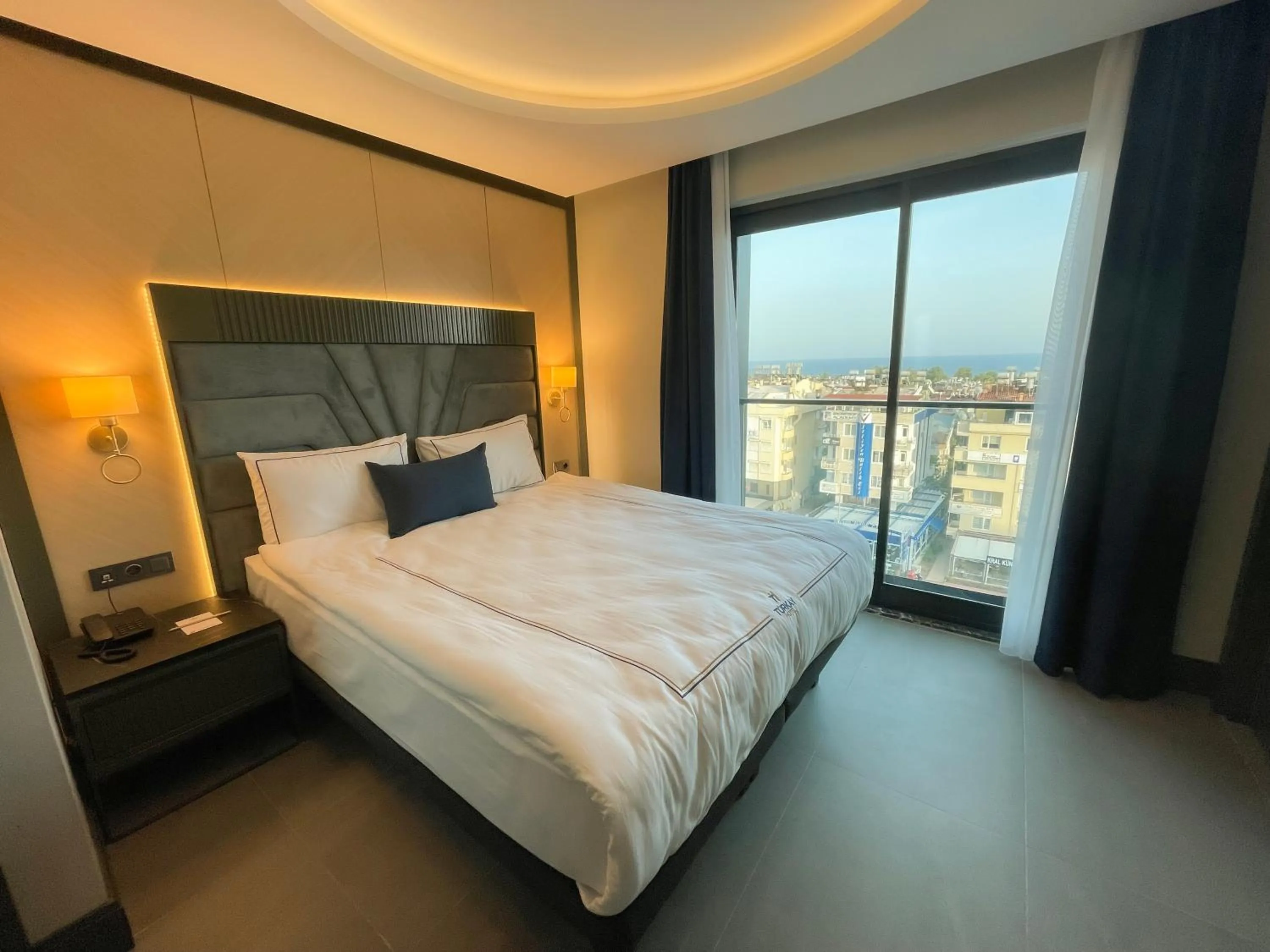 Bed in Türkay Hotel