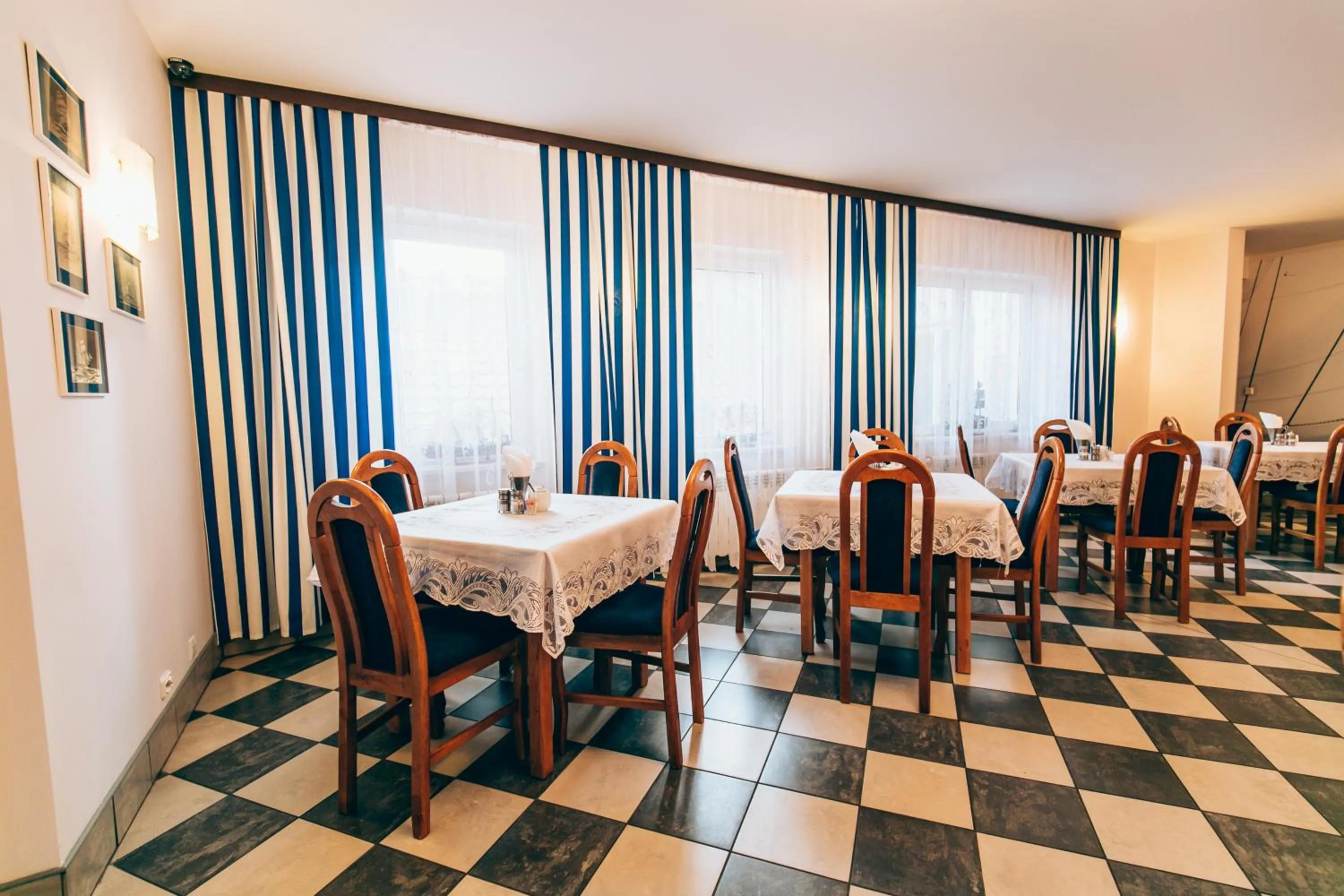 Restaurant/places to eat in Gościniec pod Żaglami