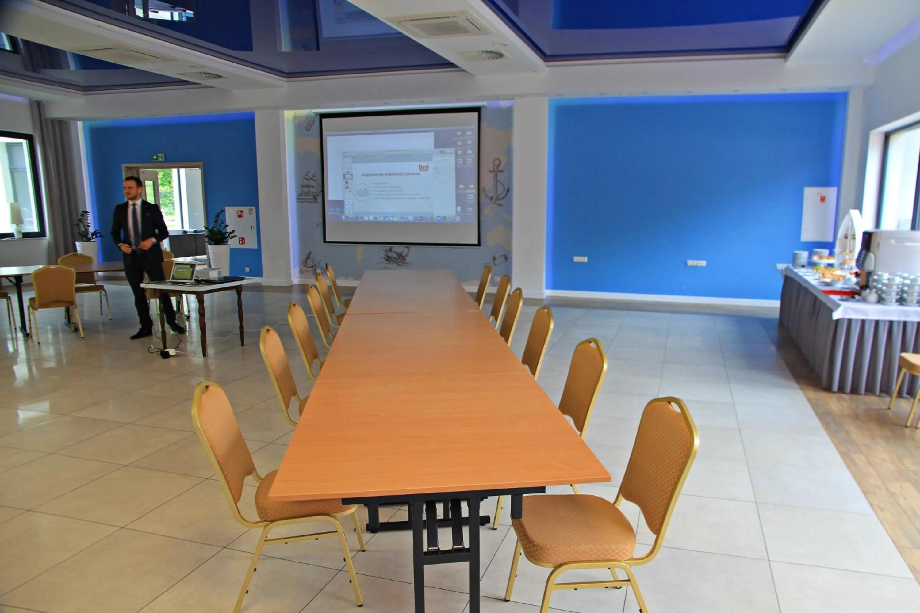 Business facilities in Gościniec pod Żaglami