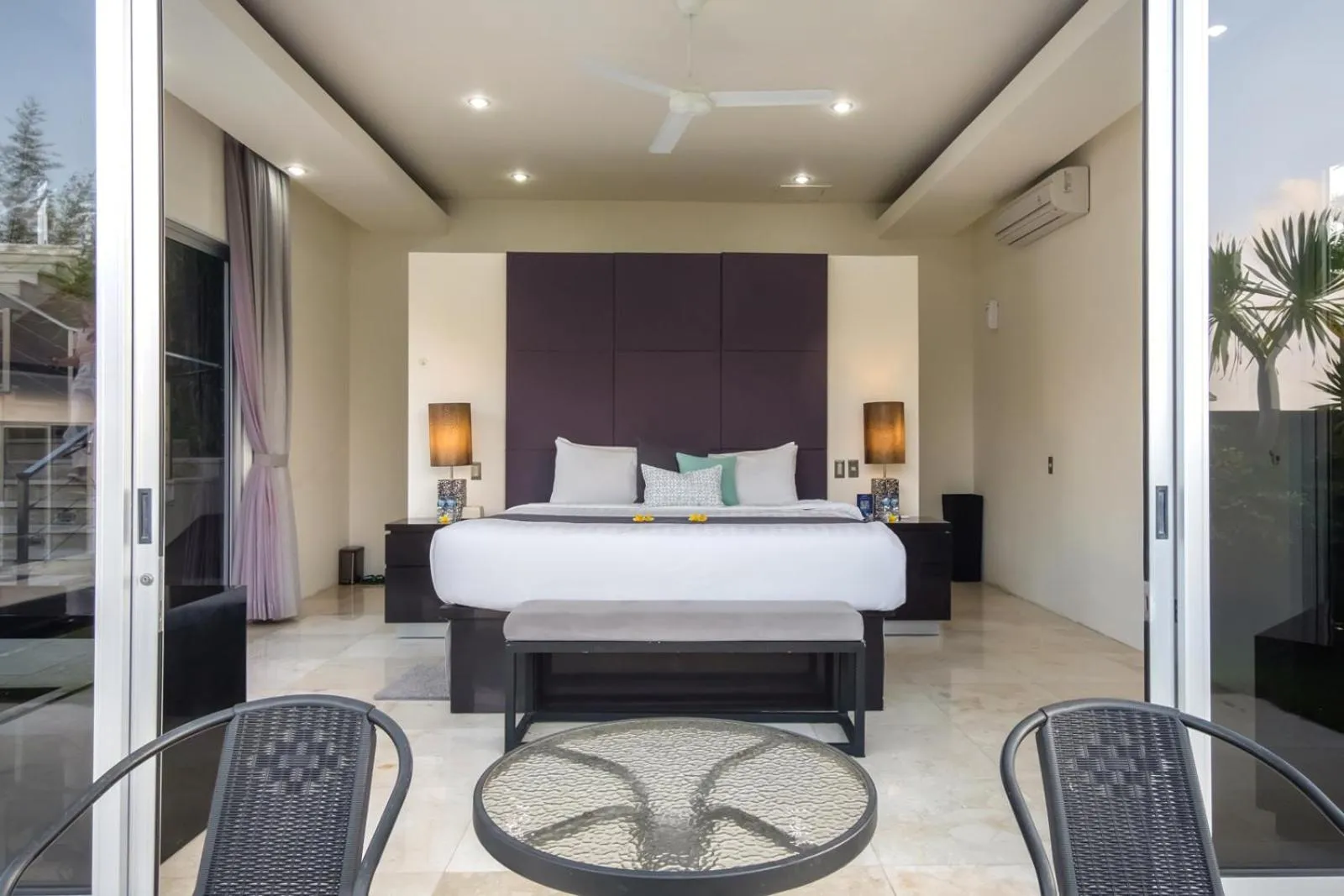 Bedroom, Bed in Suluban Cliff Bali Villa