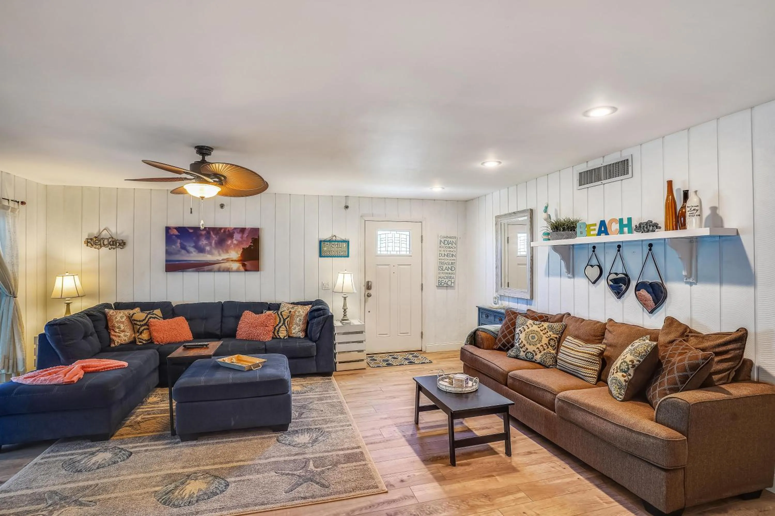 Pelican Pointe 2C