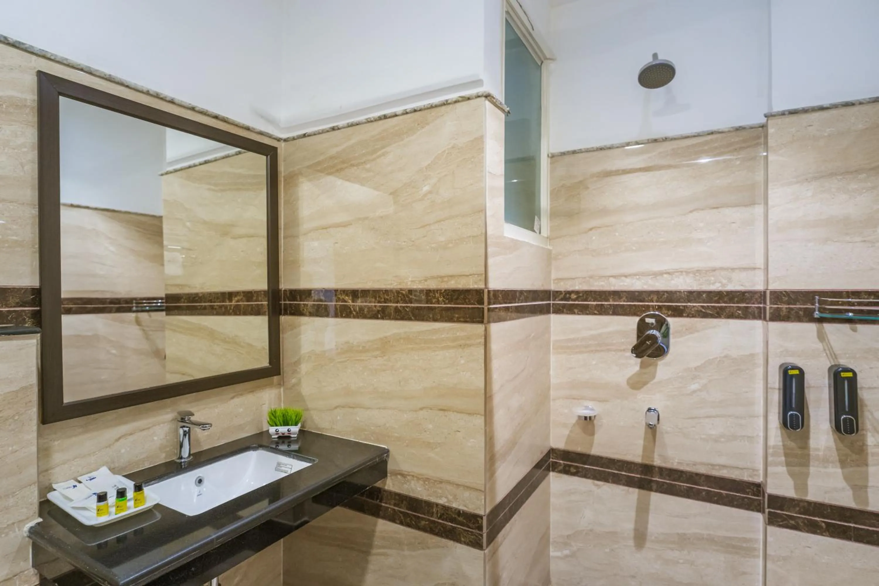 Tripli Hotels Shivaay