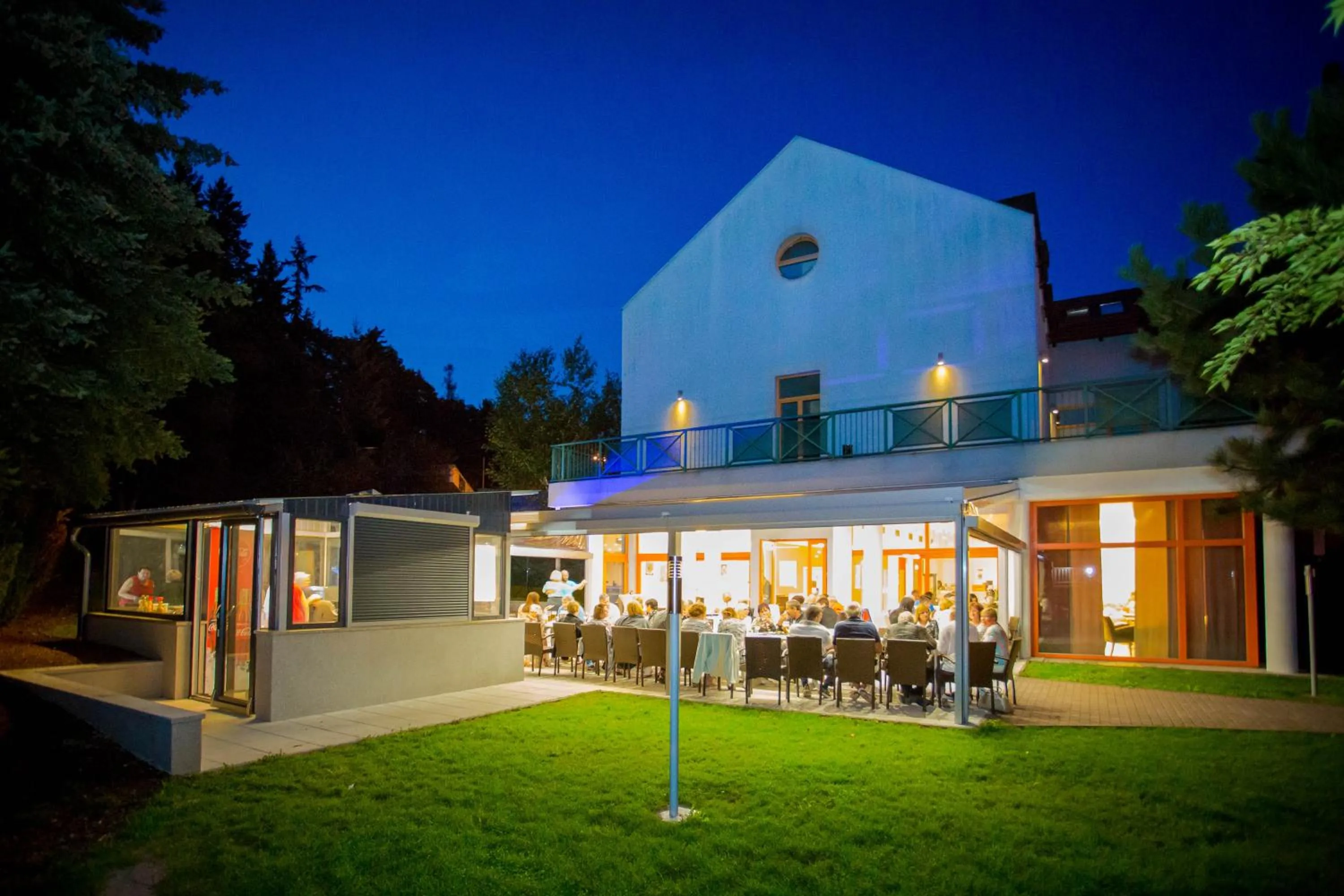 Restaurant/places to eat in Hotel U Pramenu