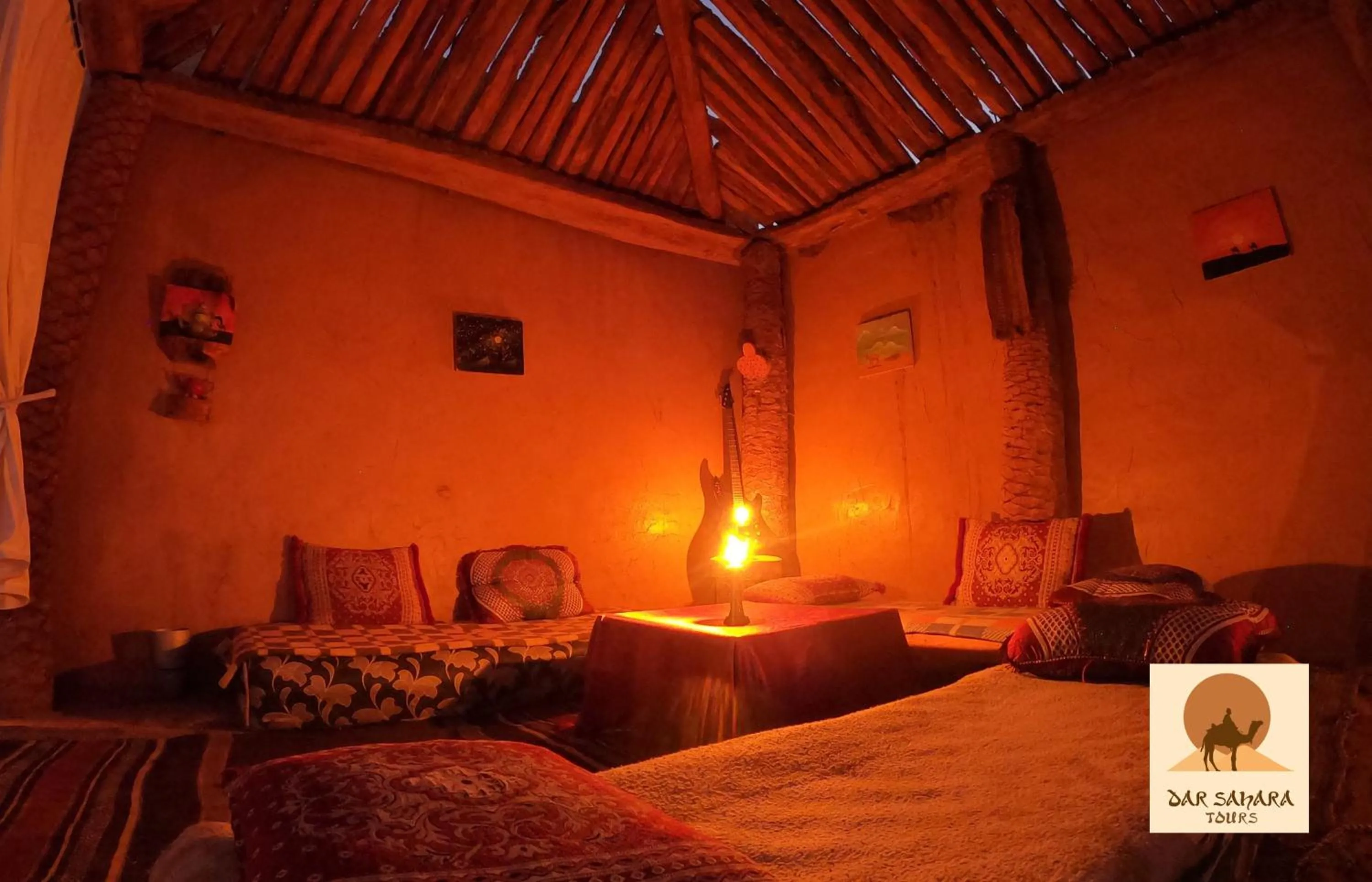 Bed in Auberge Kasbah Dar Sahara Tours