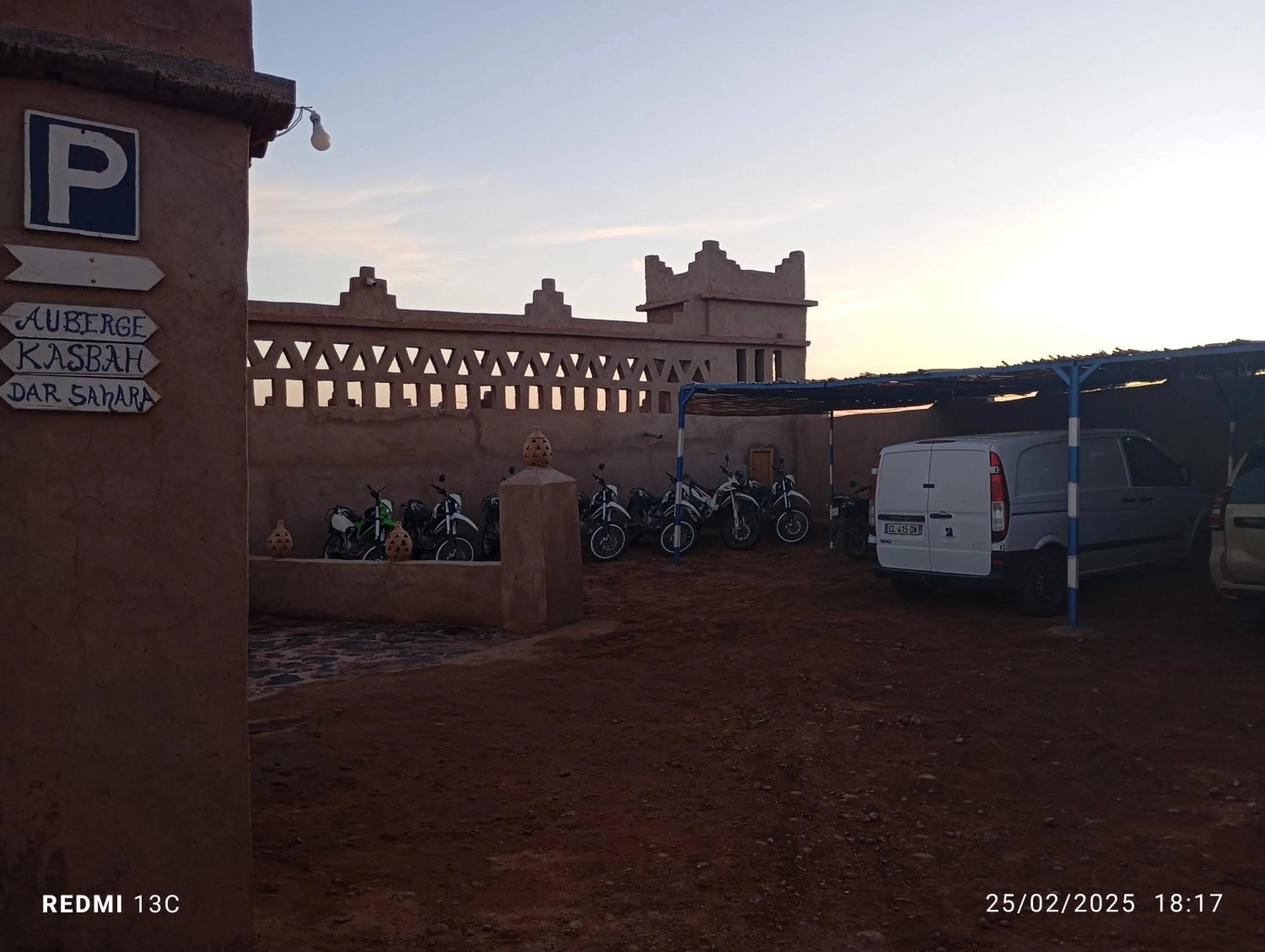 Auberge Kasbah Dar Sahara Tours