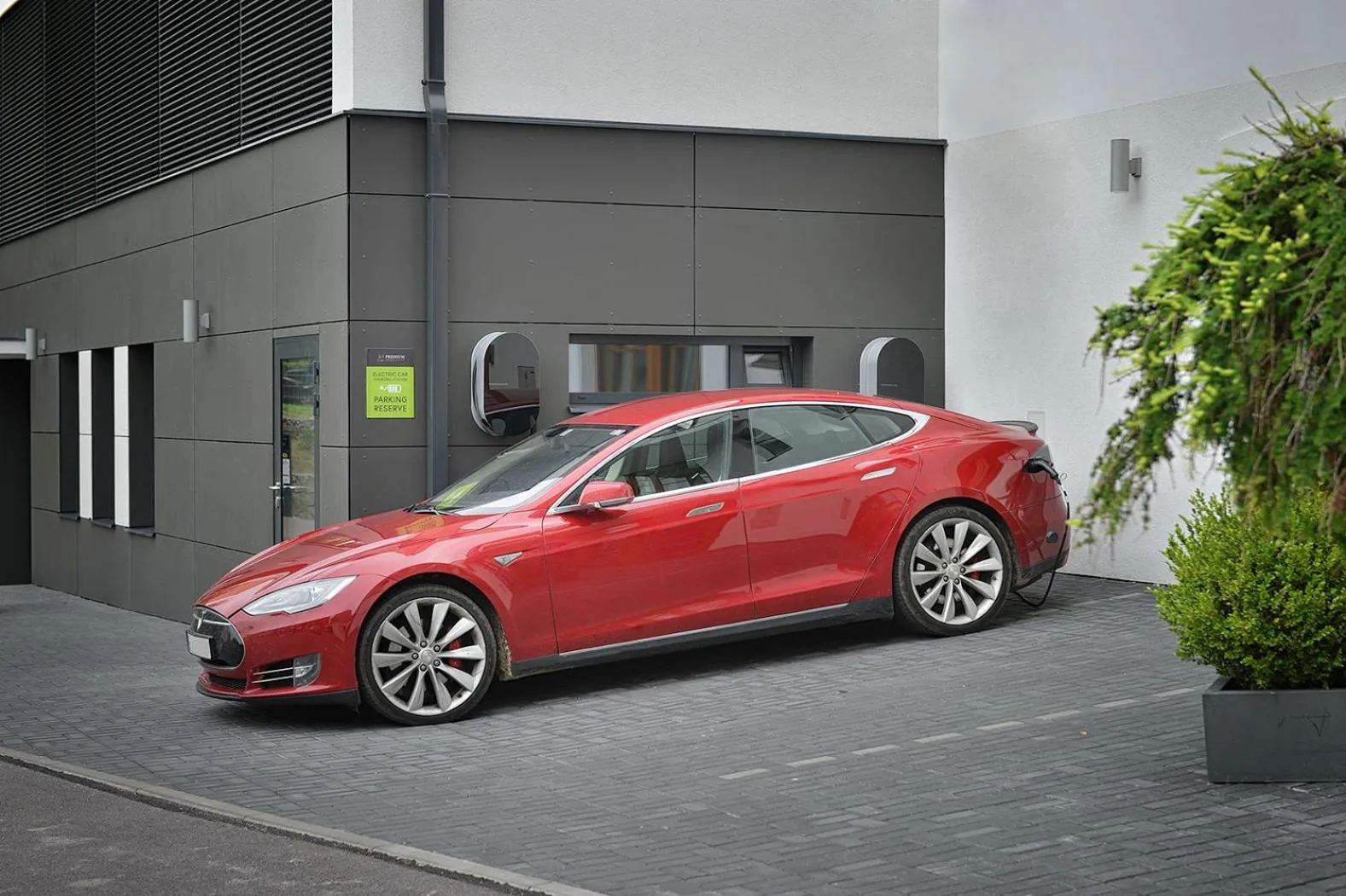 Parking in PREMIUM Wellness & Wine Hotel Znojmo