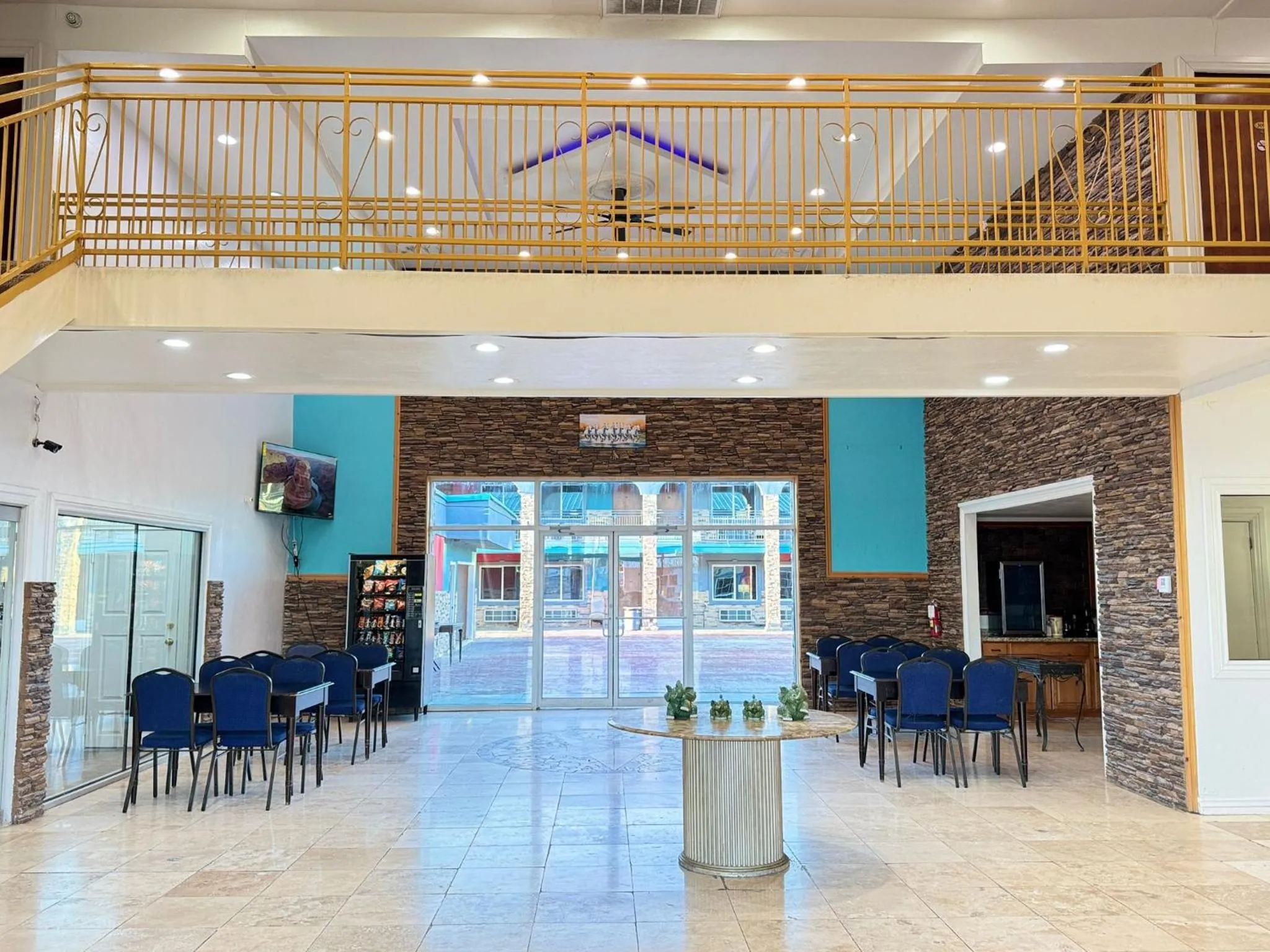 Lobby or reception in B&J HOTEL AND APARTMENTS