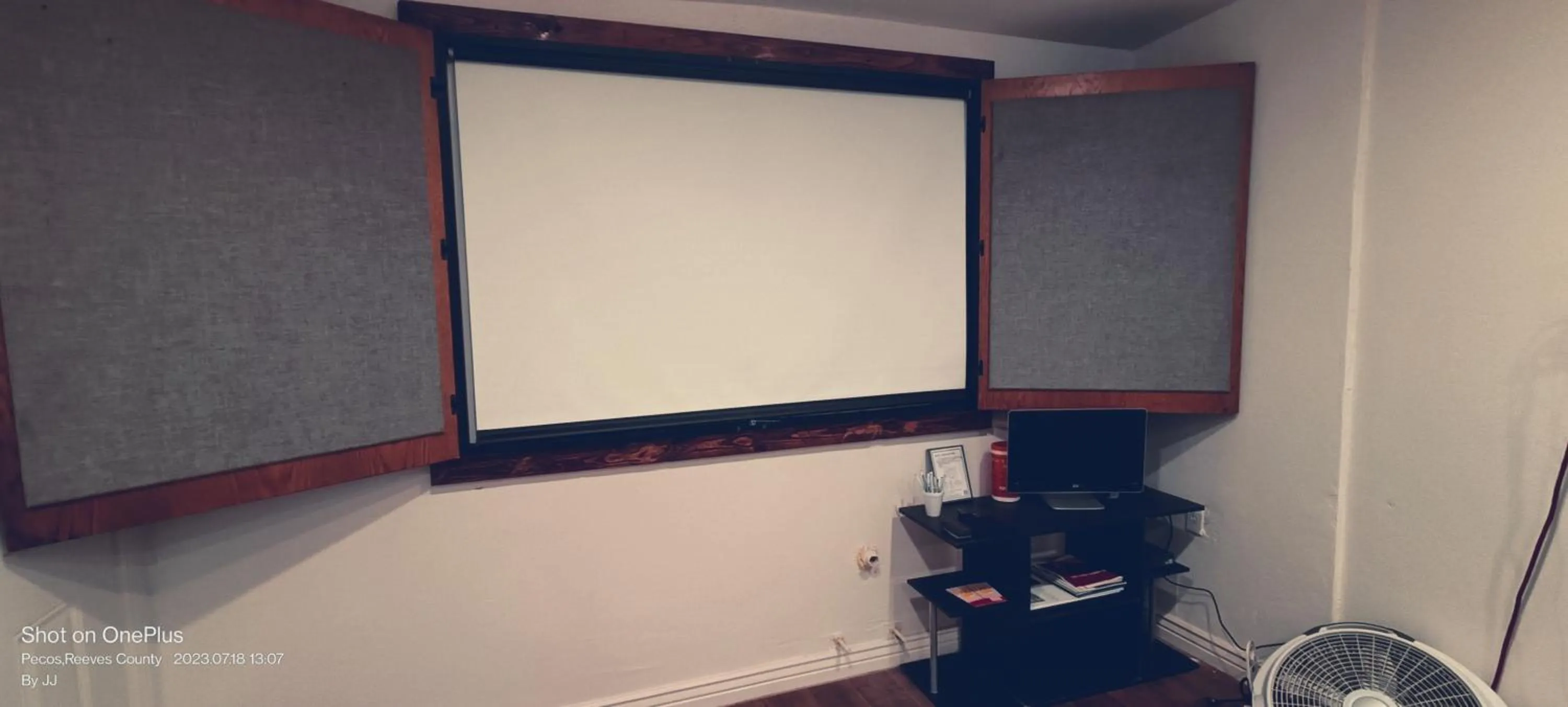 Business facilities in B&J HOTEL AND APARTMENTS