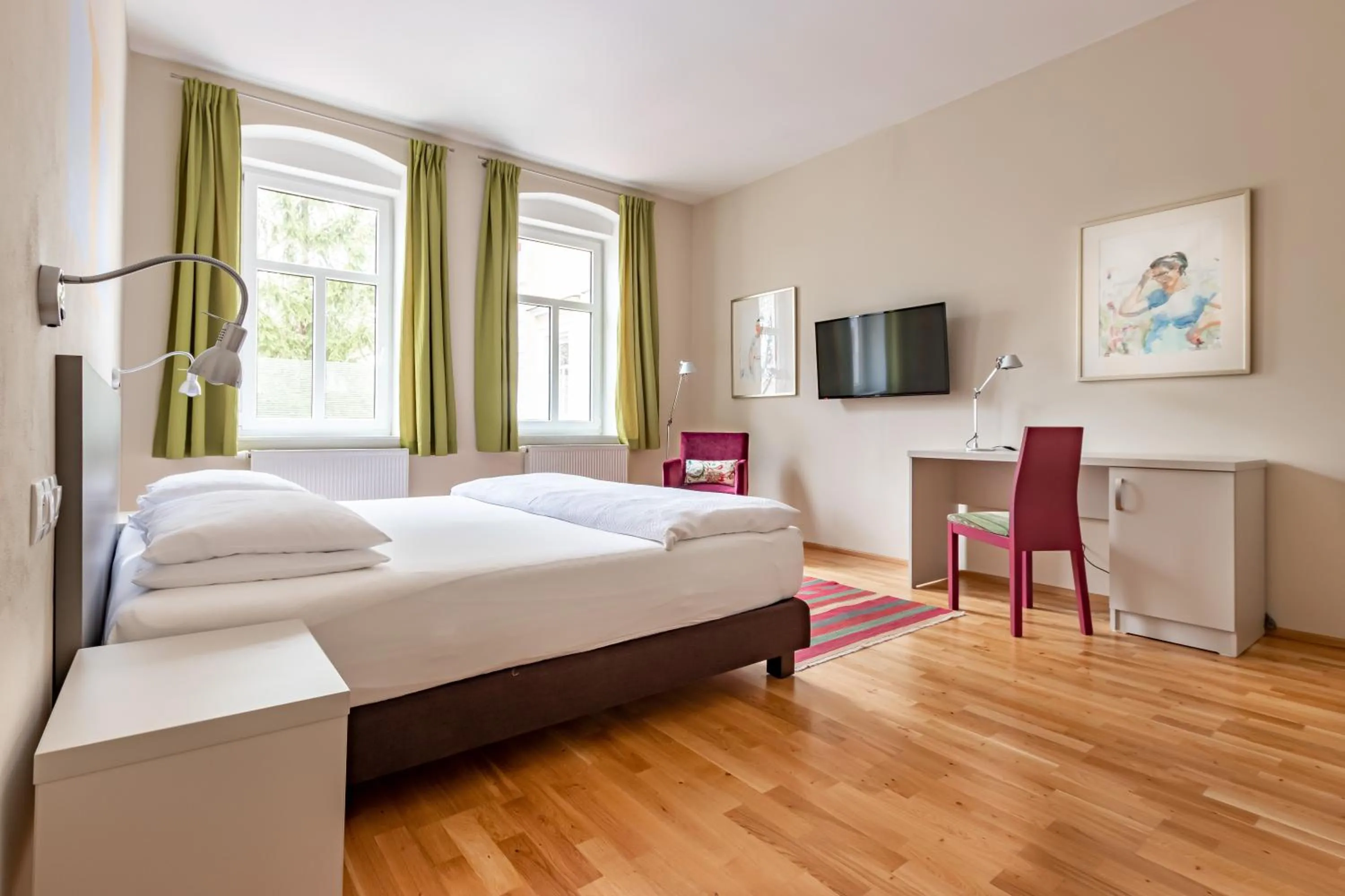 Photo of the whole room, Bed in Boutique Hotel SwissHouse