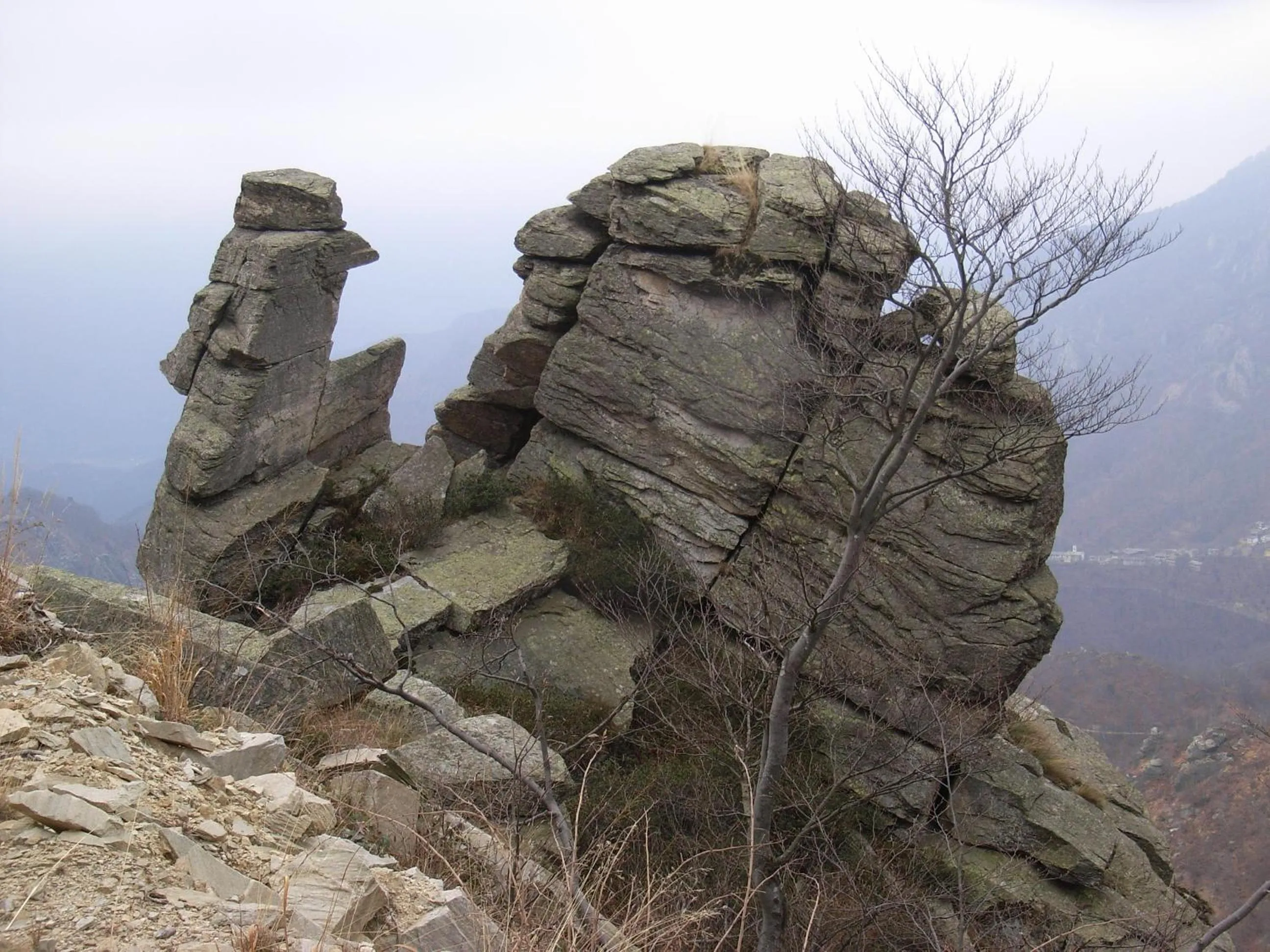 Natural landscape in U Tej
