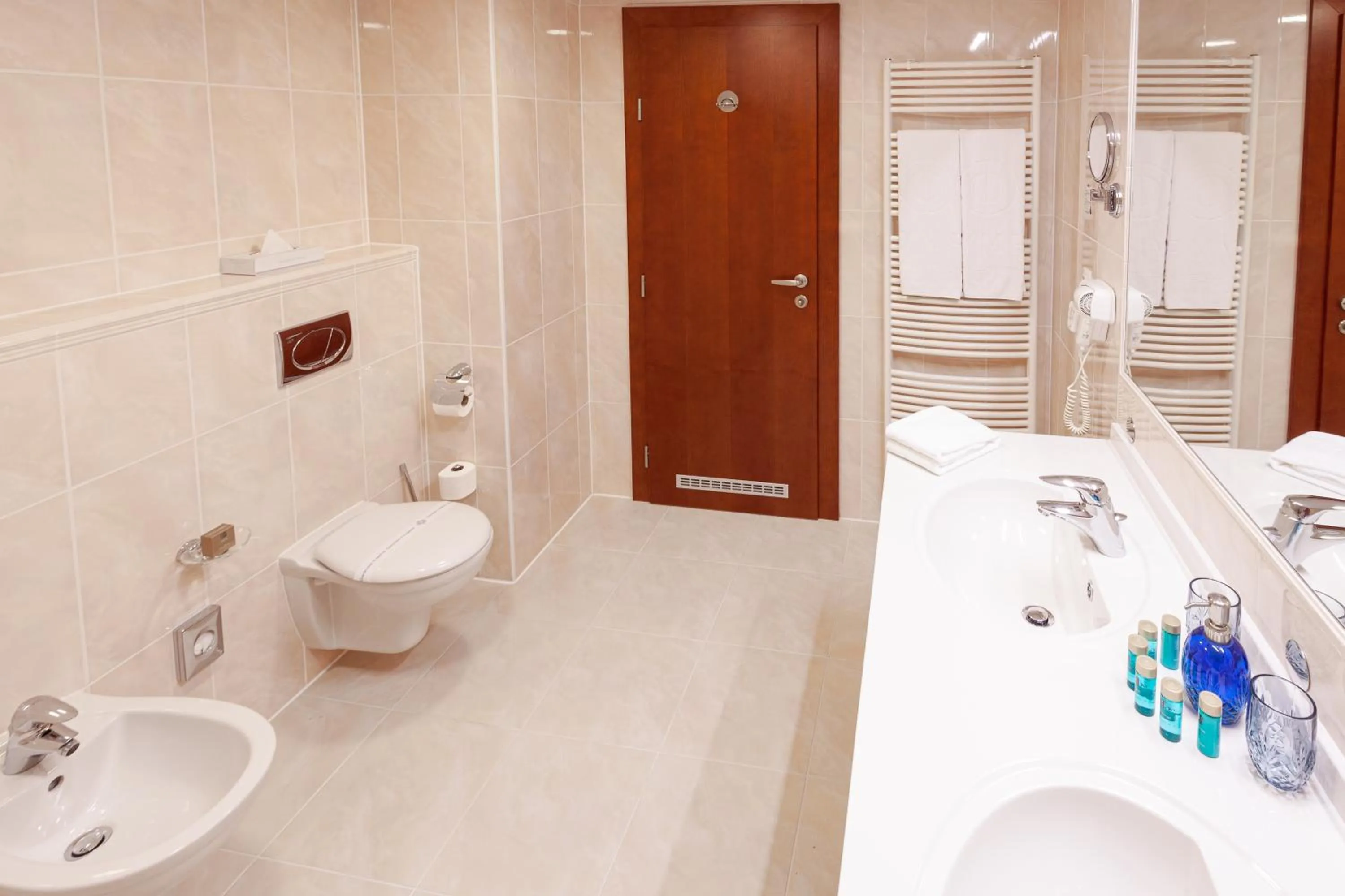 Bathroom in Spa & Wellness Hotel Olympia Marienbad