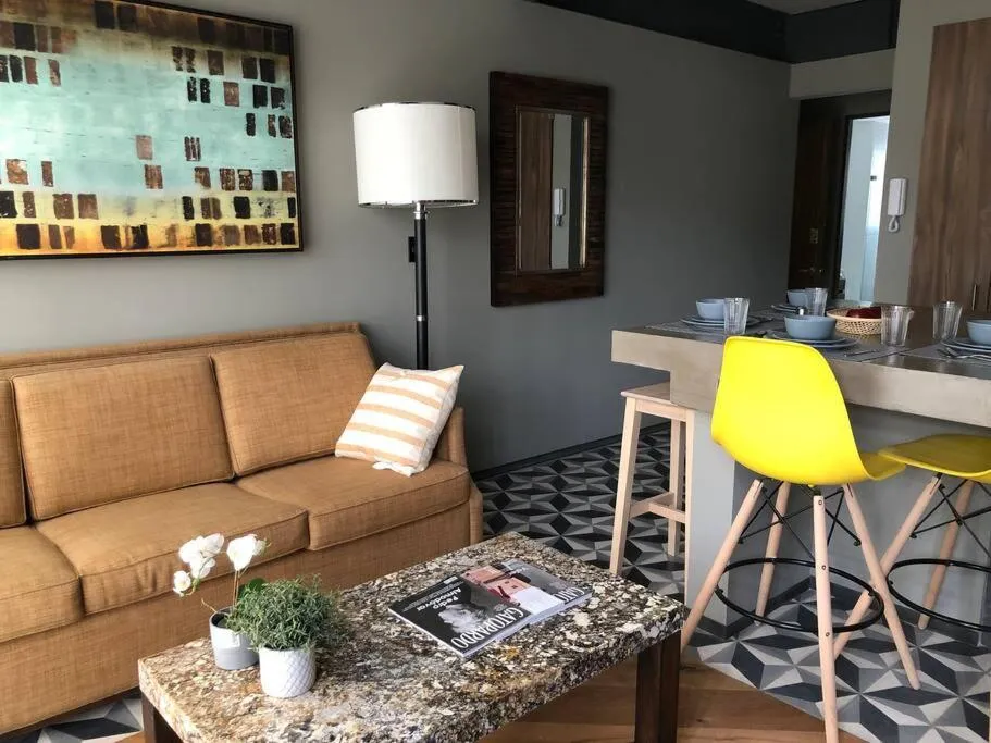 Seating Area in Departamento en la CONDESA Cama KING SIZE