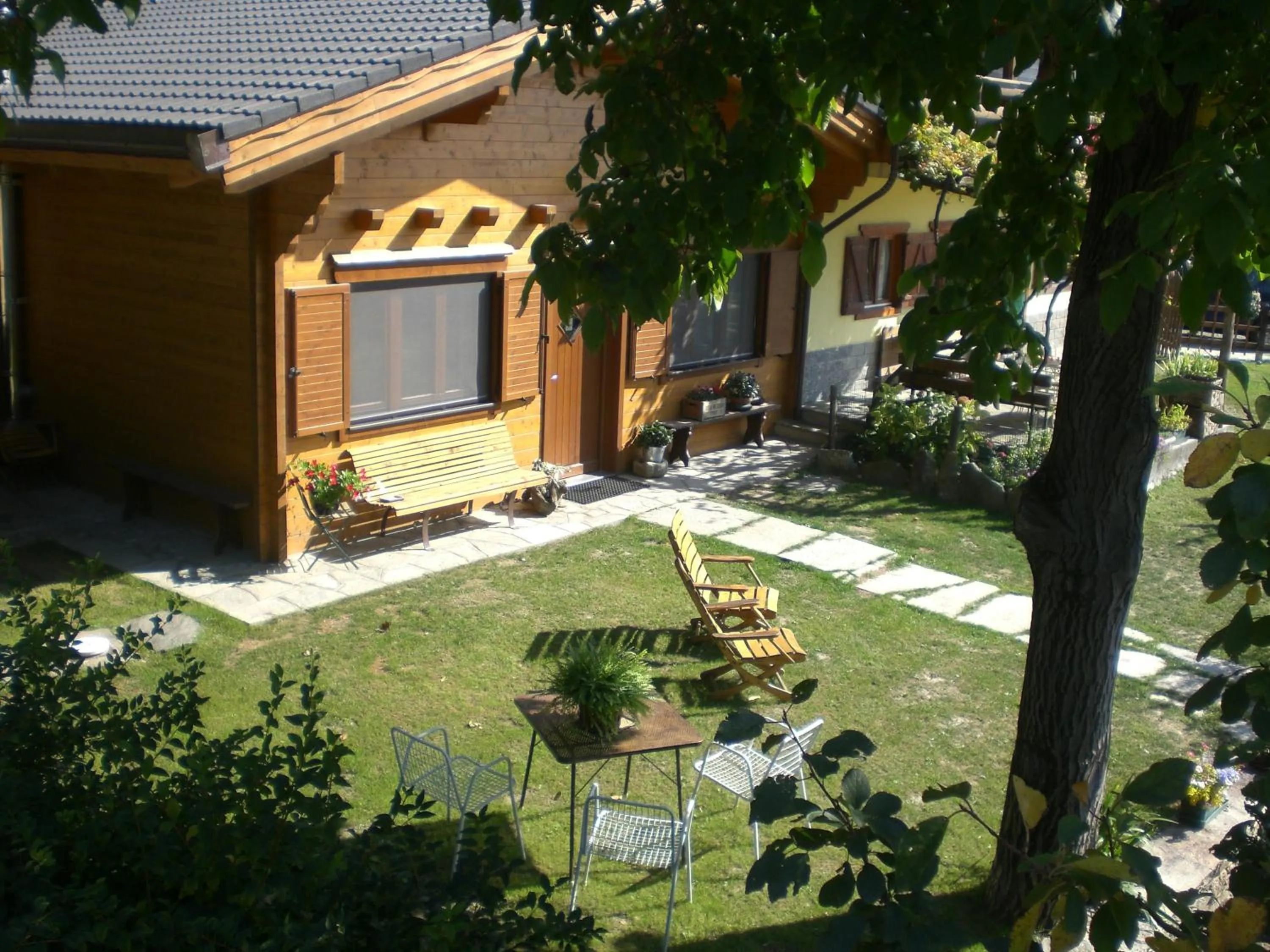 Facade/entrance in Pera Rionda