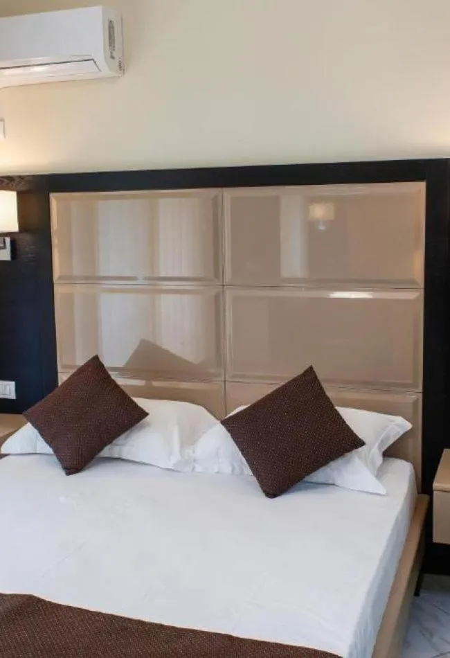 Bed in Hotel Liro - Adults Only
