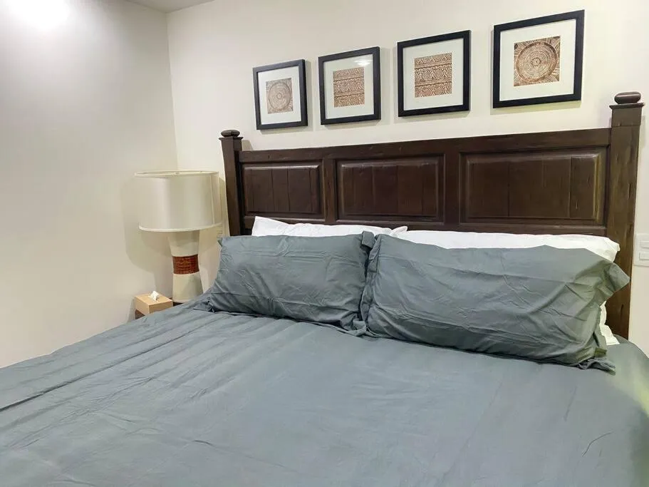 Bed in GRAN UBICACIÓN, en la zona de SANTA FE, KING BED