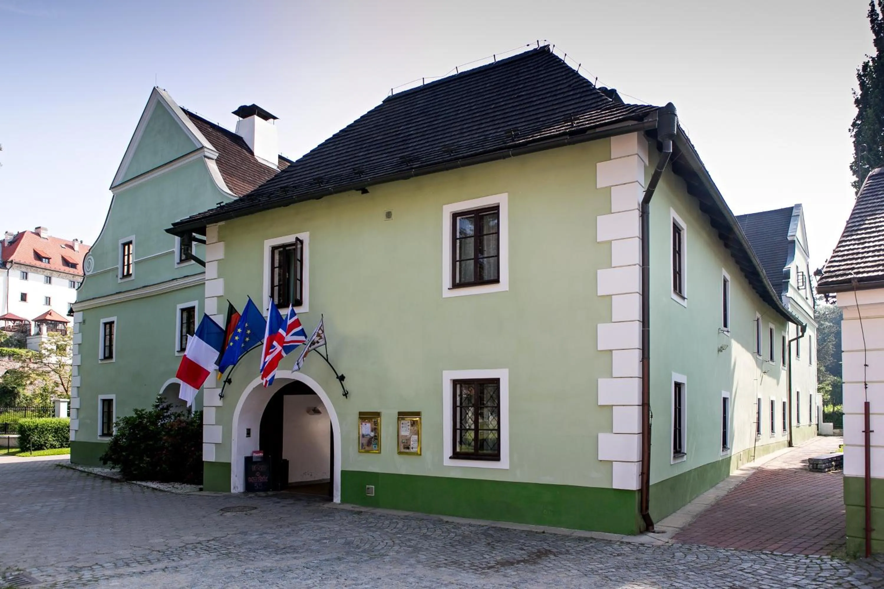 Property building in Rožmberský dvůr