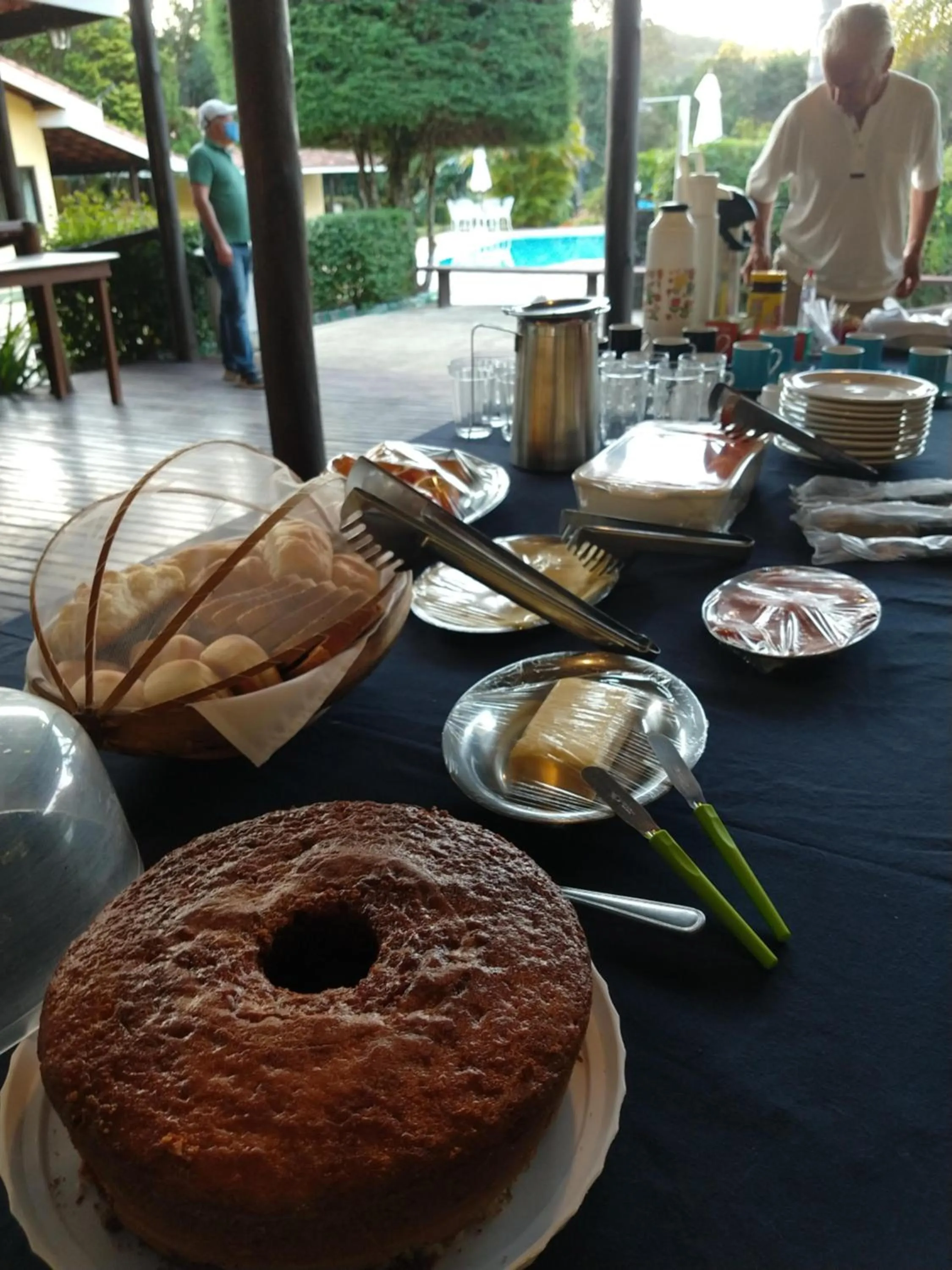 Restaurant/places to eat in Pousada Realeza Atibaia