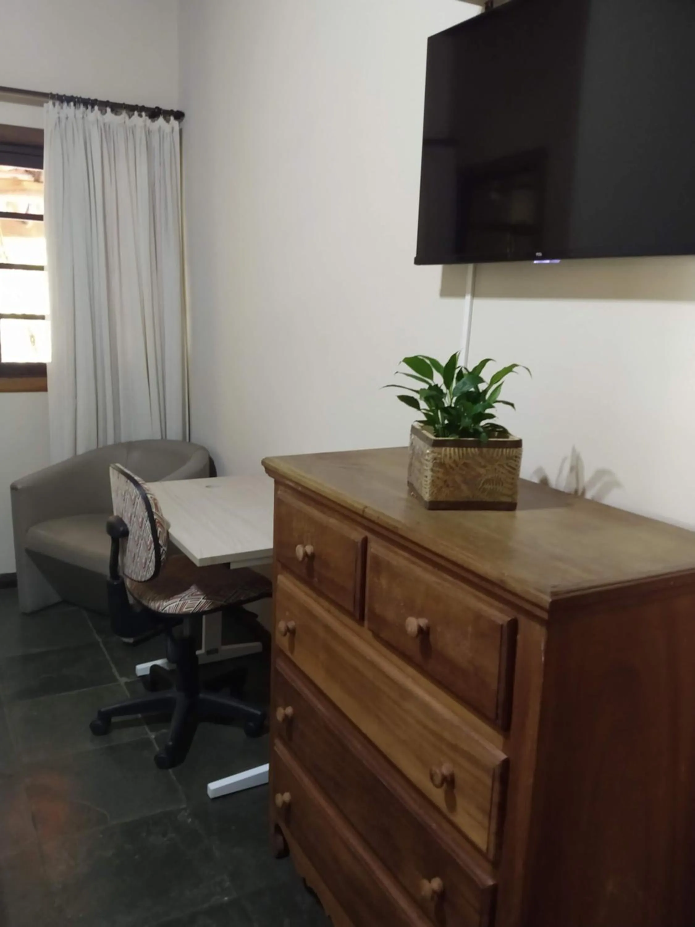 Property building in Pousada Realeza Atibaia