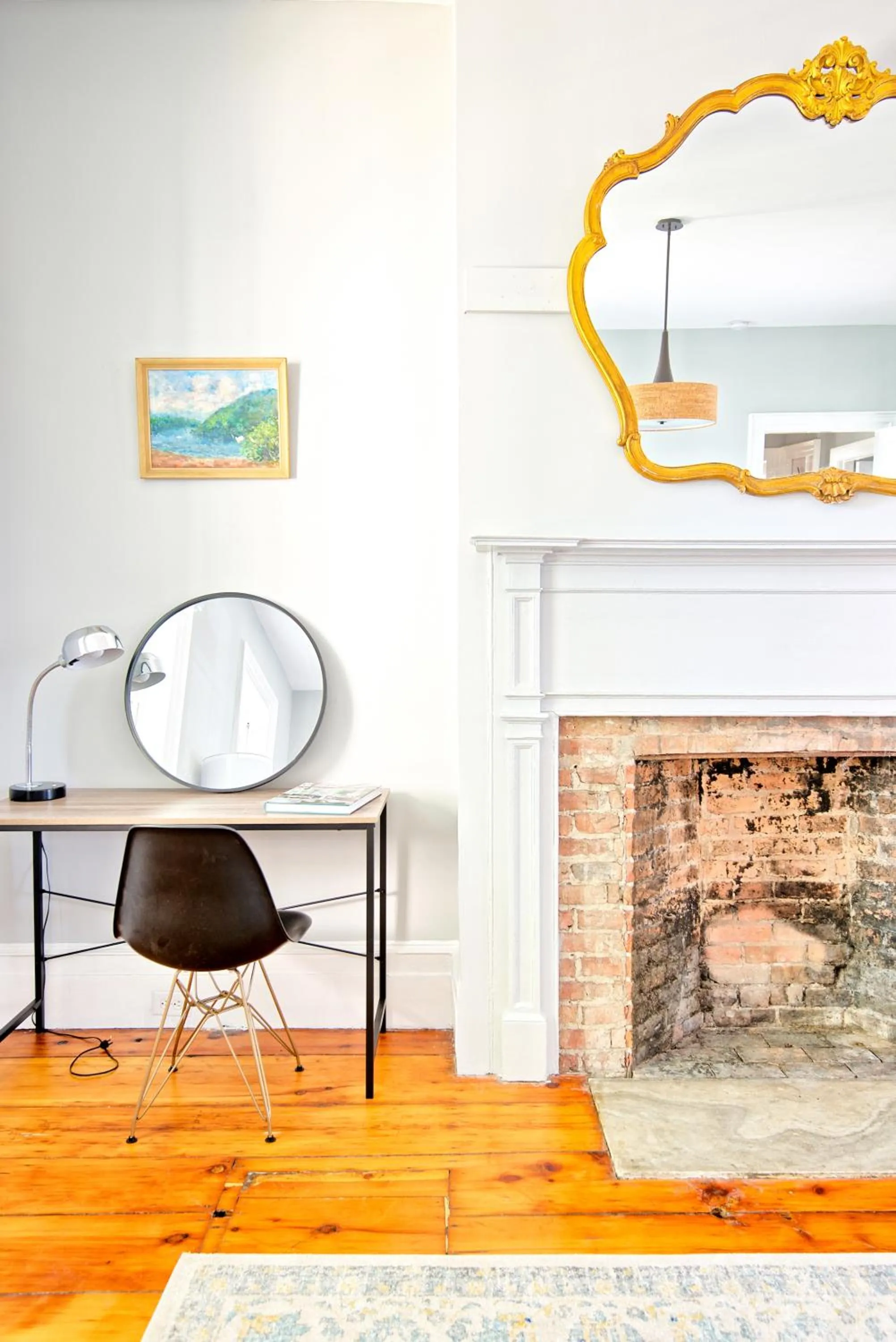 Bedroom in Hudson Mariner