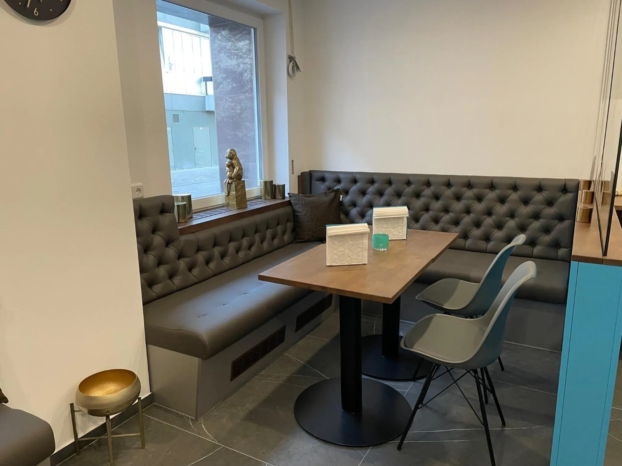 Breakfast in Hotel Central City Hbf Nürnberg Garni