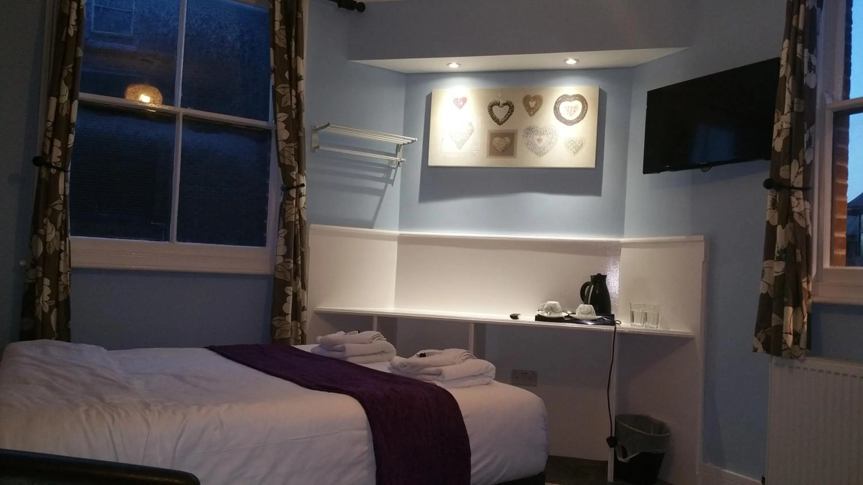 Bedroom, Bed in Ali Inn Oxford