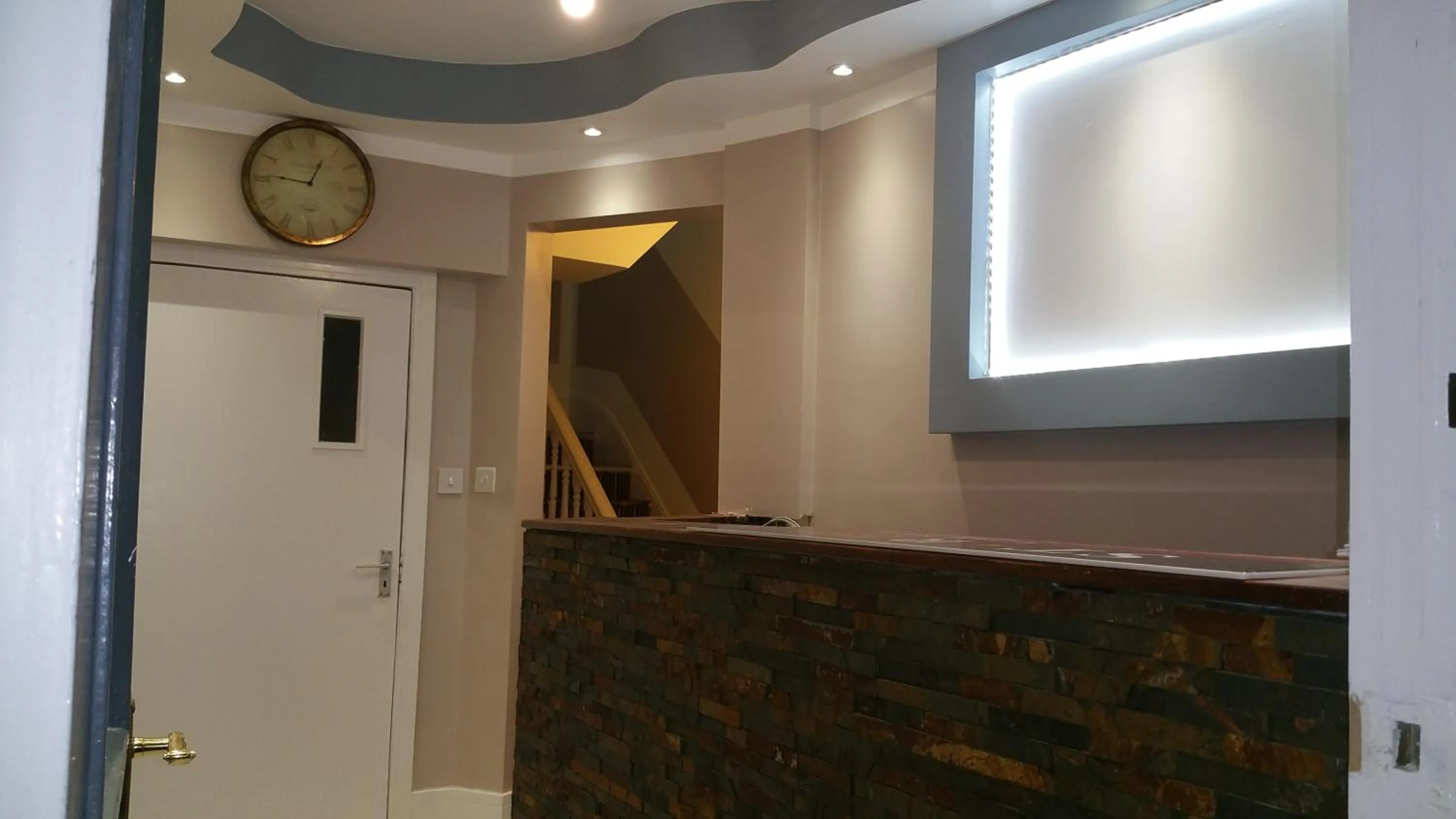 Lobby or reception in Ali Inn Oxford