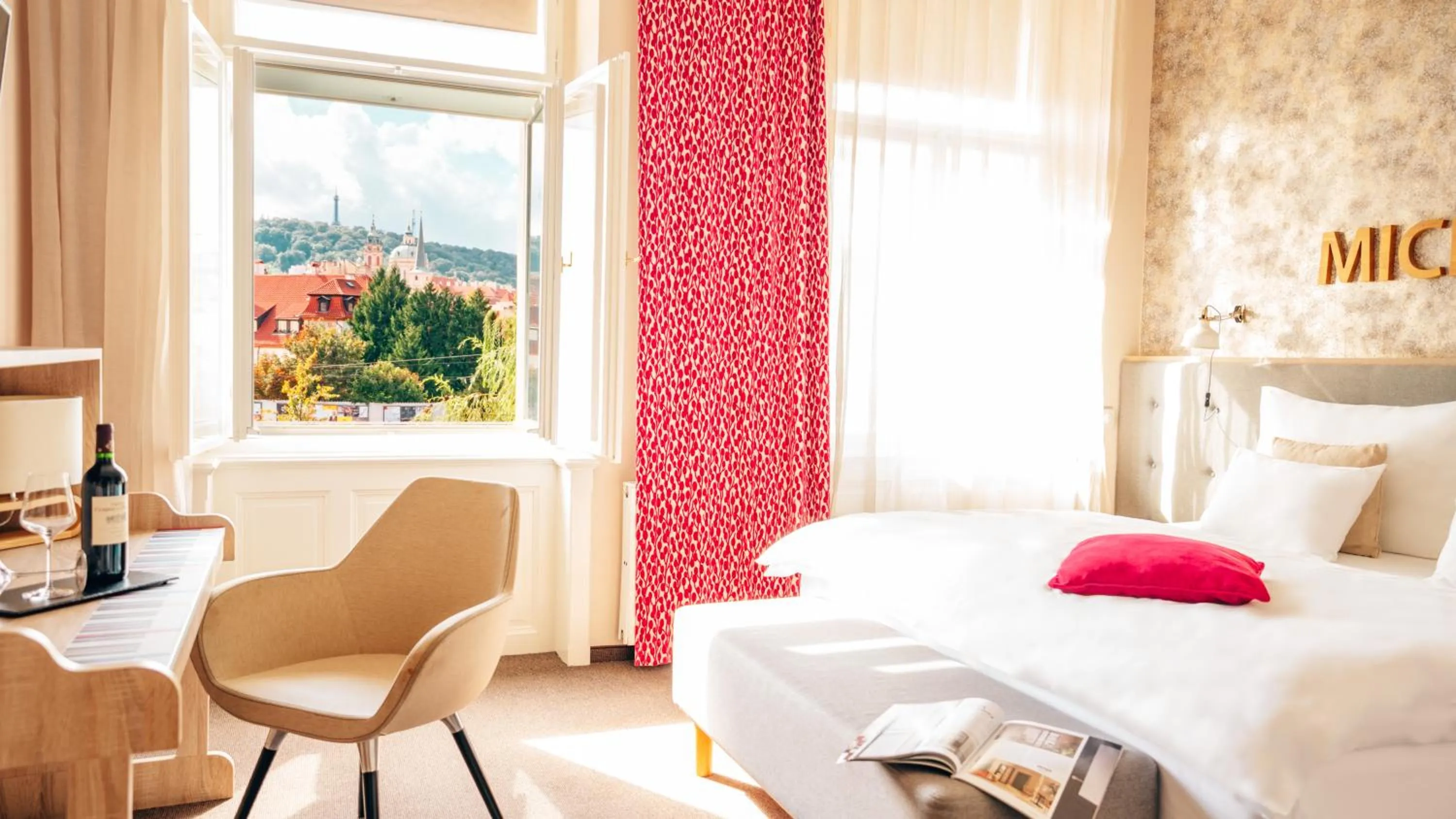 Bed in Boutique Hotel Klarov