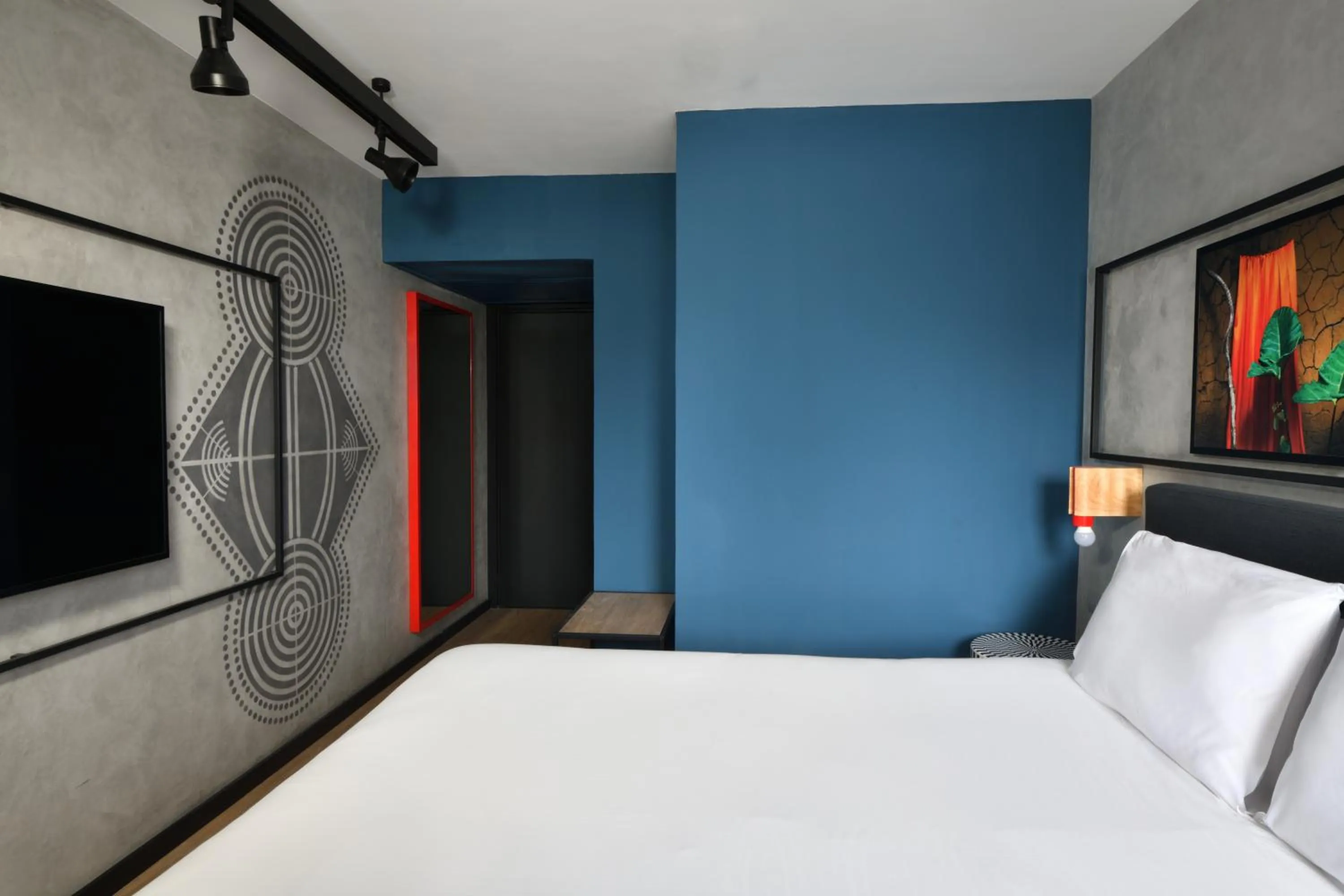 Bedroom, Bed in Ibis Styles Abidjan Plateau