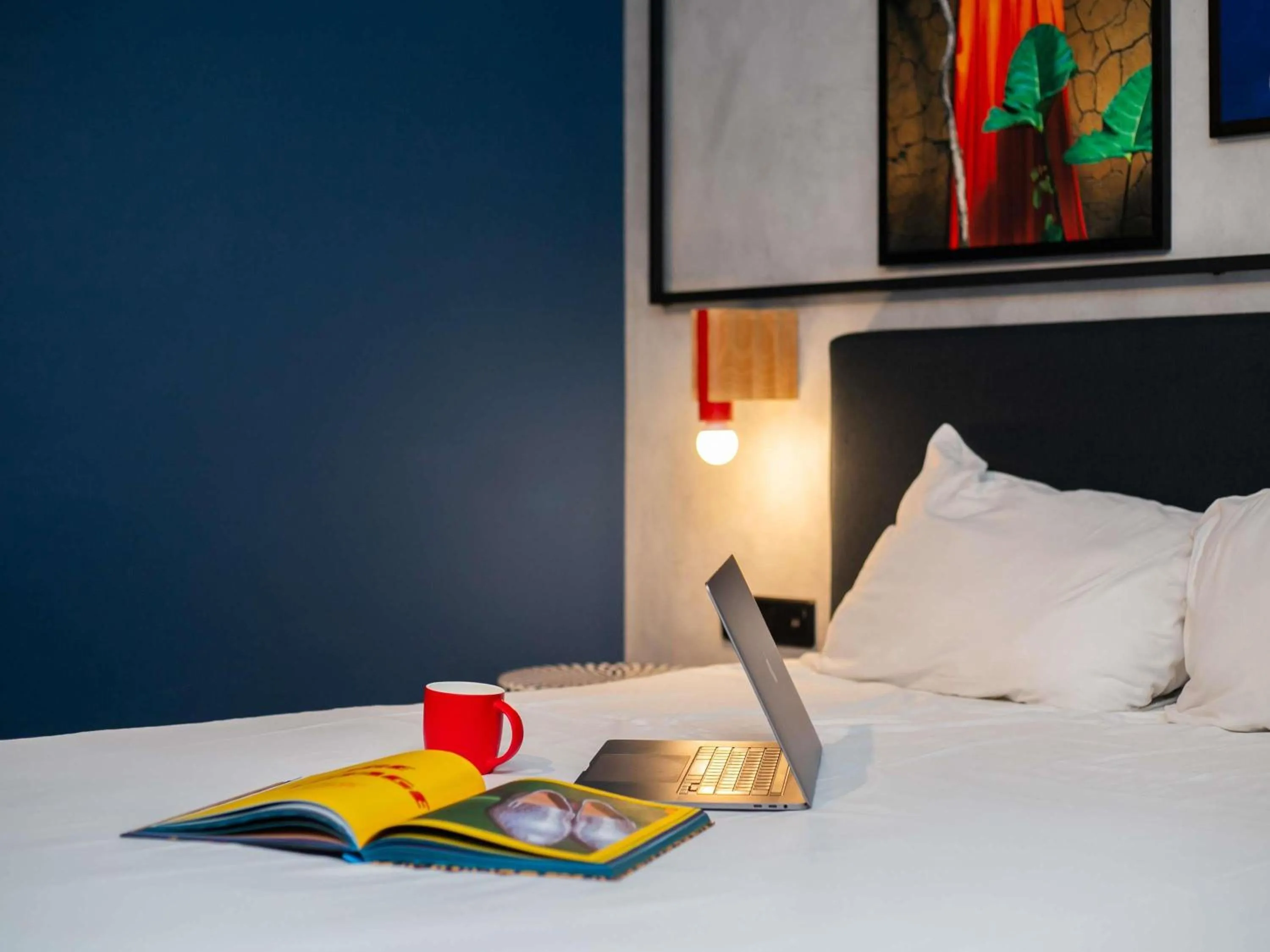 Bedroom, Bed in Ibis Styles Abidjan Plateau