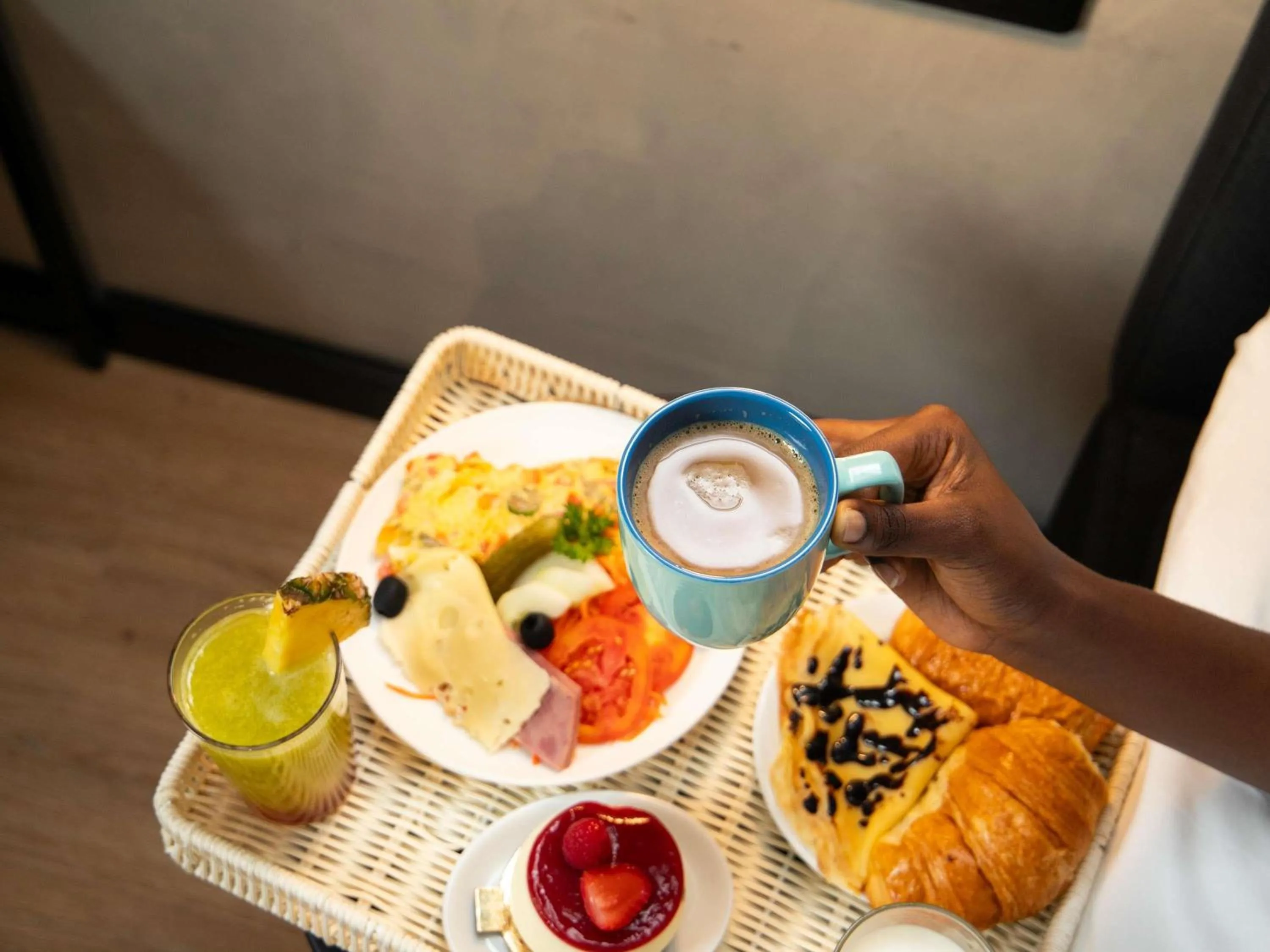 Restaurant/places to eat in Ibis Styles Abidjan Marcory