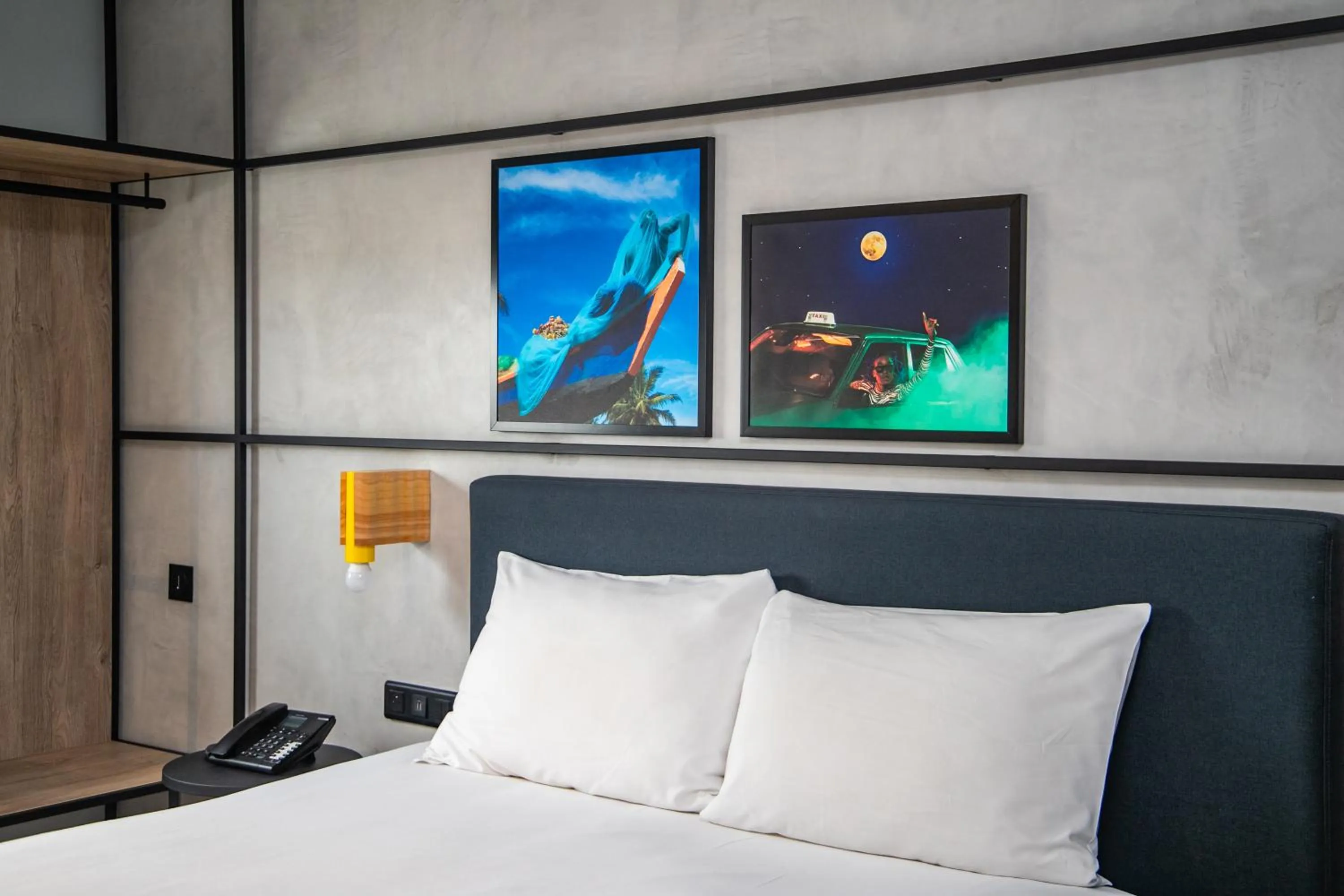 Photo of the whole room, Bed in Ibis Styles Abidjan Marcory