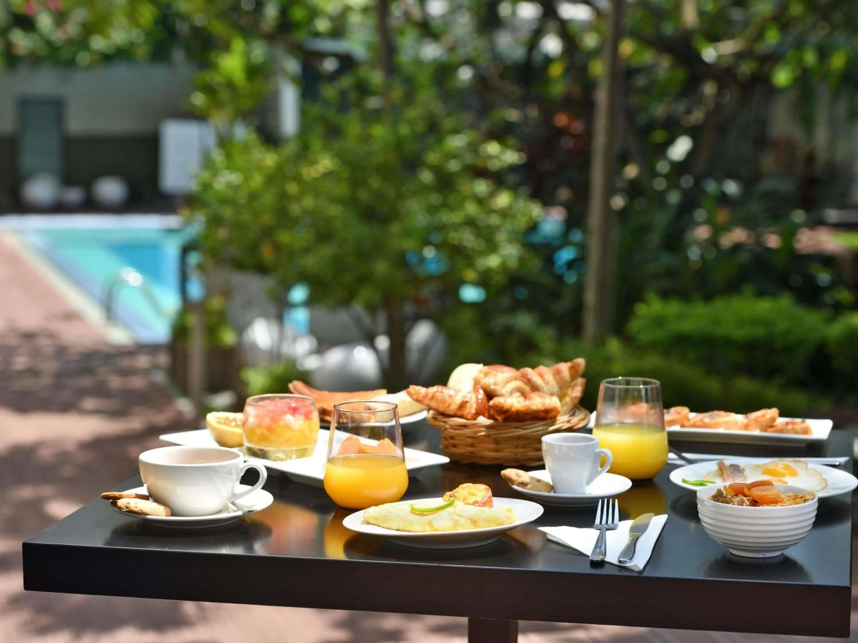 Breakfast in Novotel Abidjan Plateau