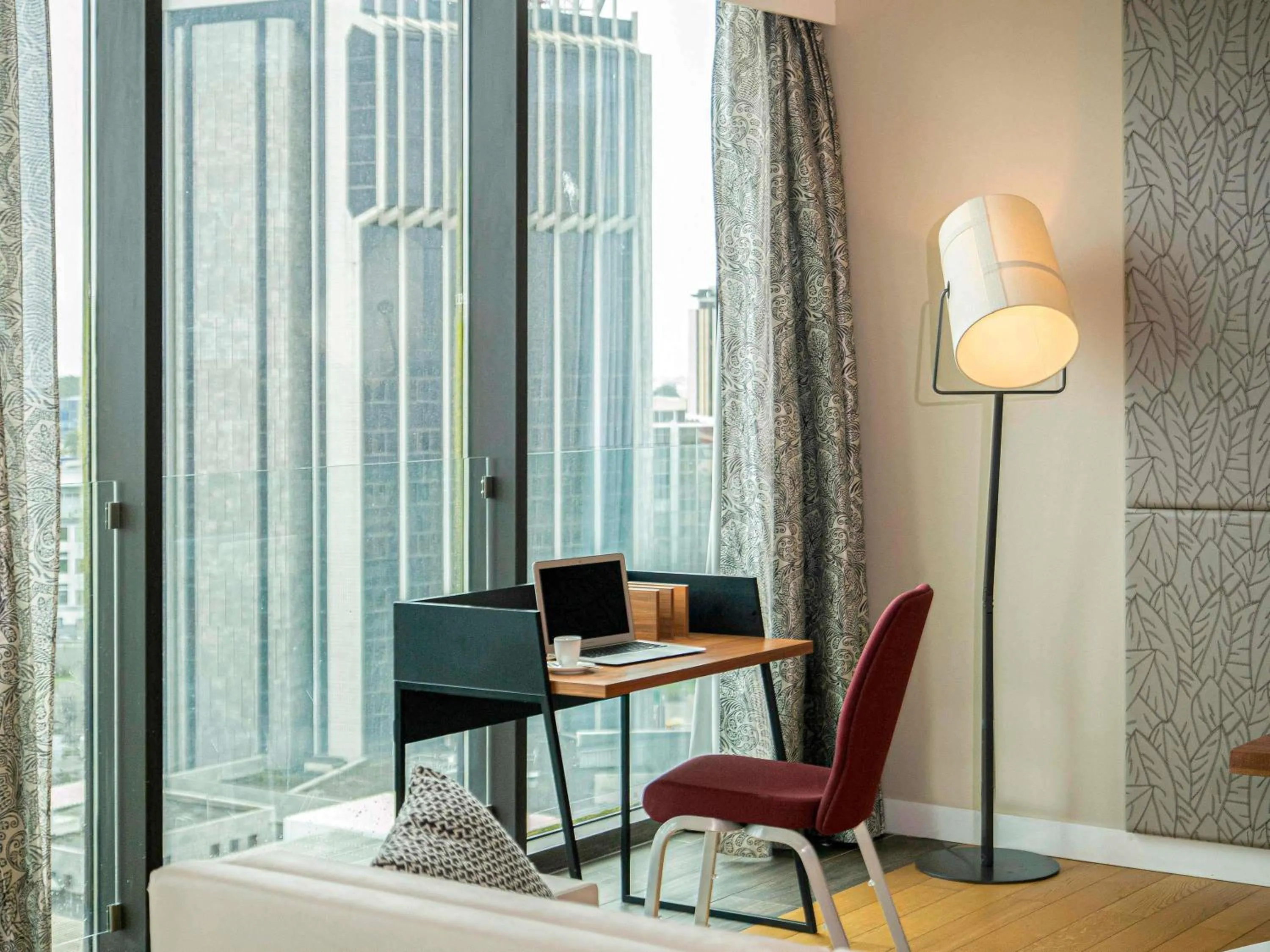 Bedroom in Pullman Abidjan