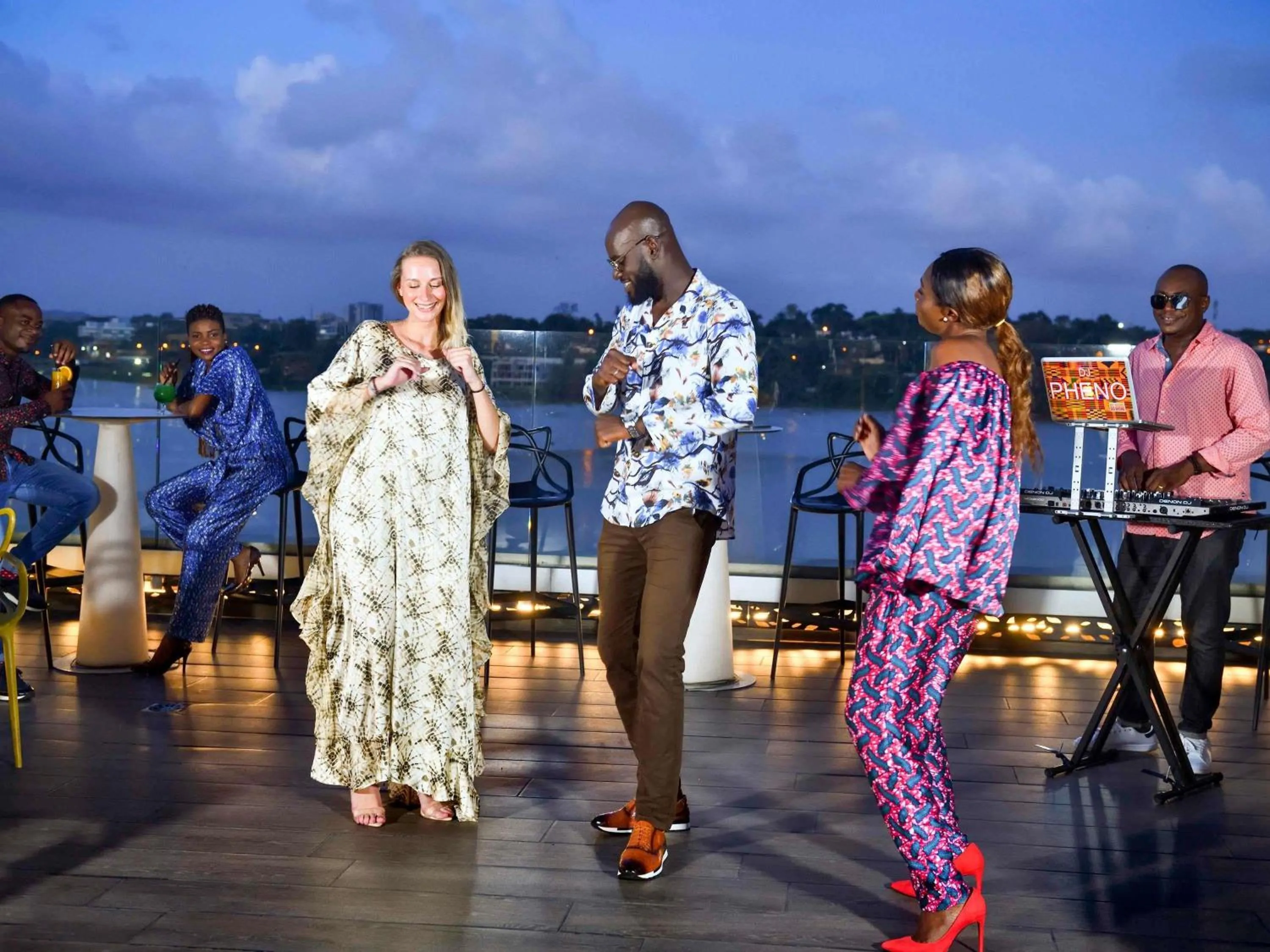 Meeting/conference room in Pullman Abidjan